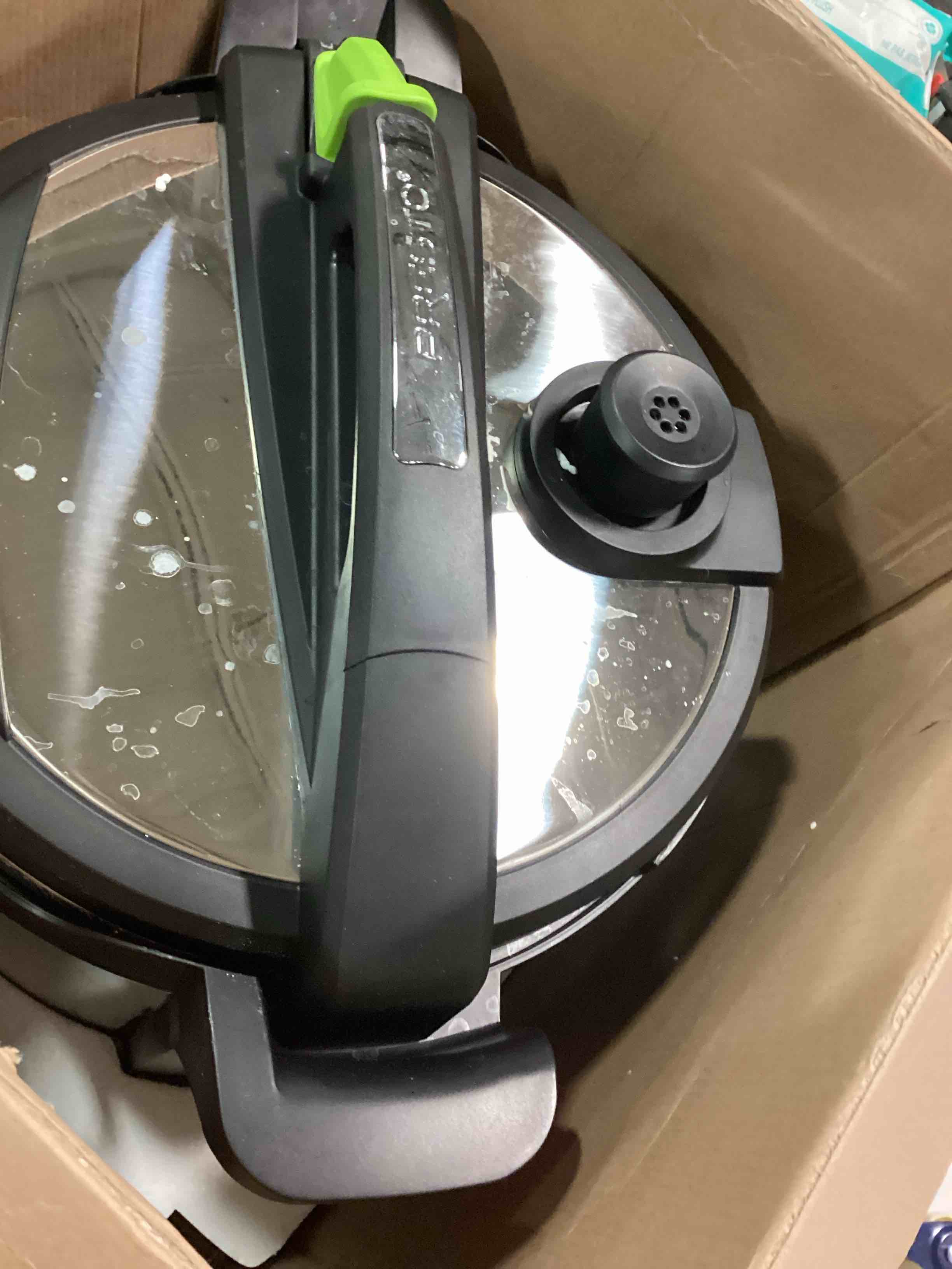 https://s3.amazonaws.com/lotting-images-prod/bidfta/BRN2185336_1736524320656.jpeg