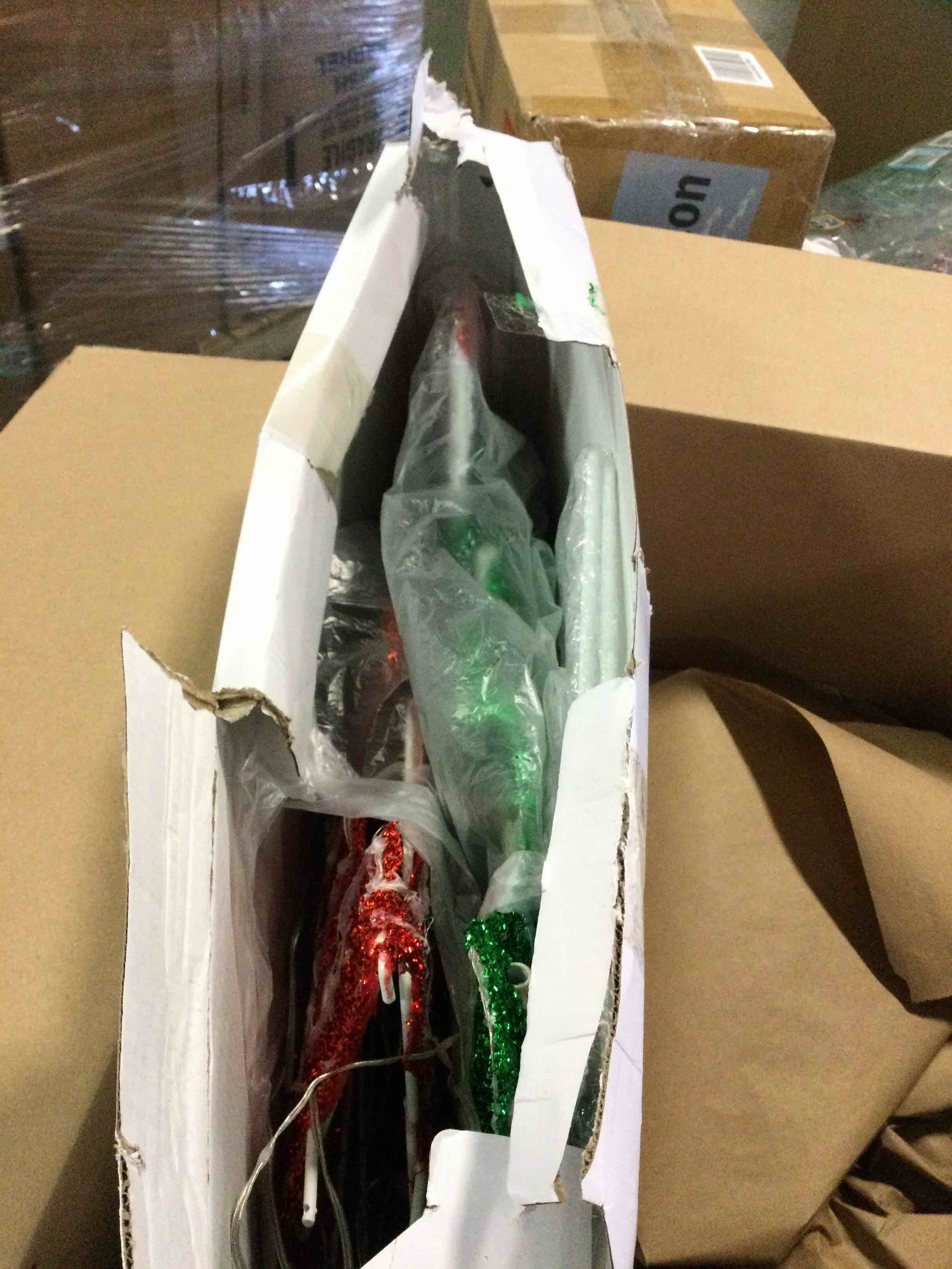 https://s3.amazonaws.com/lotting-images-prod/bidfta/BRN2185538_1736792794921.jpeg