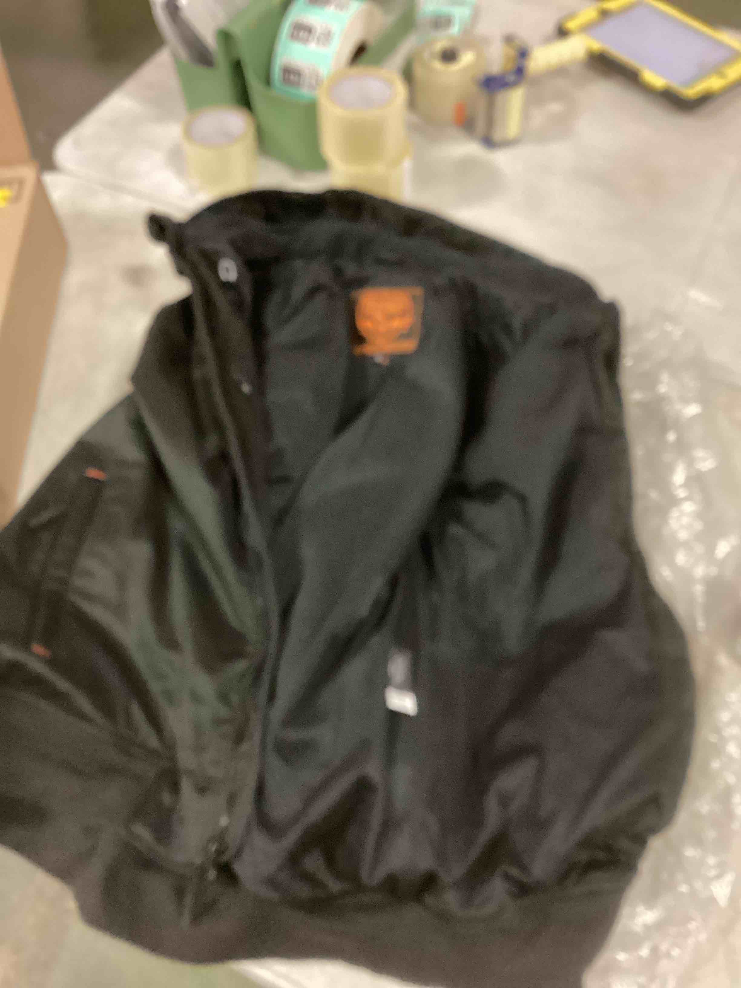 https://s3.amazonaws.com/lotting-images-prod/bidfta/BRN2185624_1736858471302.jpeg