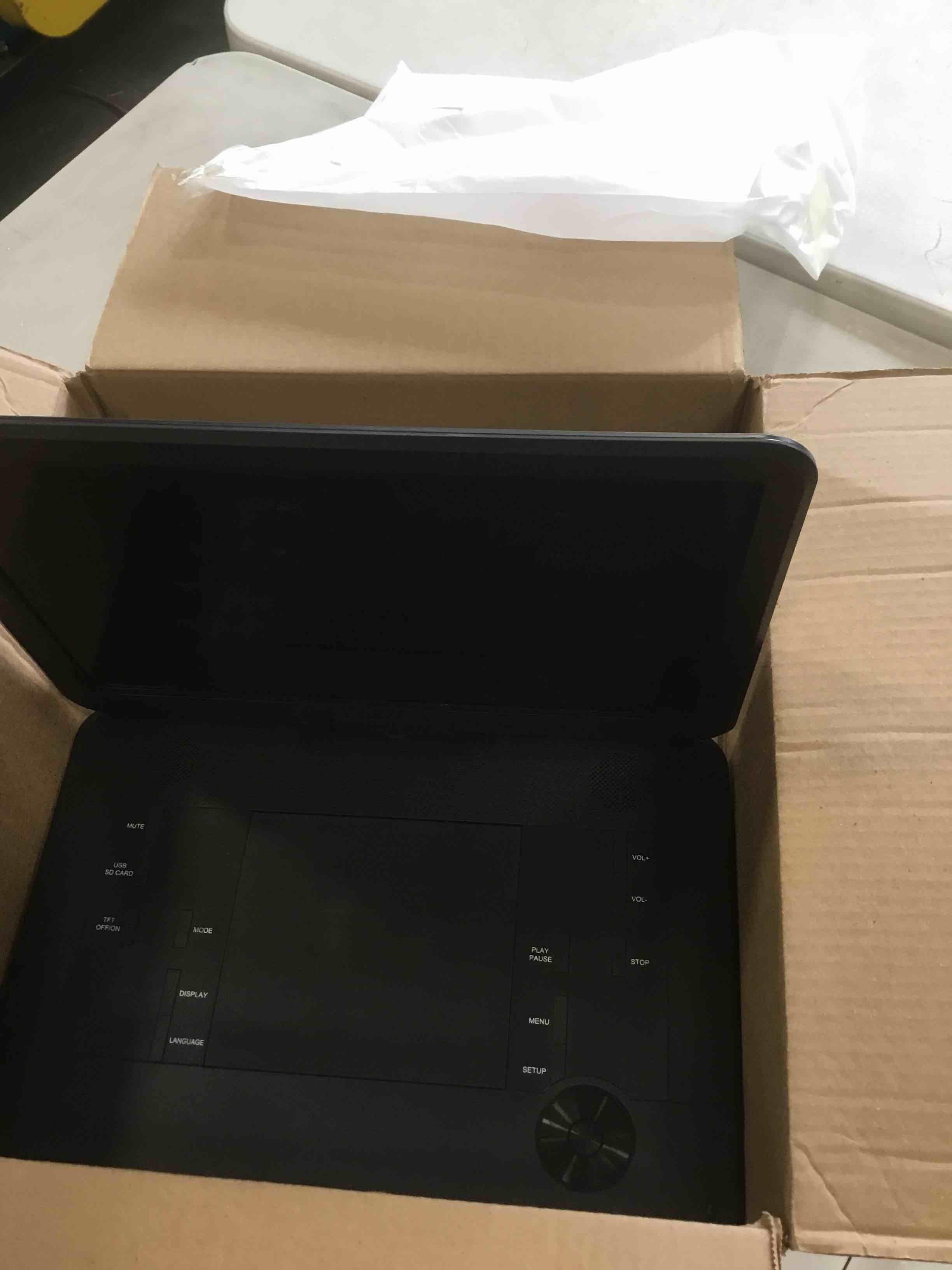 https://s3.amazonaws.com/lotting-images-prod/bidfta/BRN2186745_1737559413278.jpeg