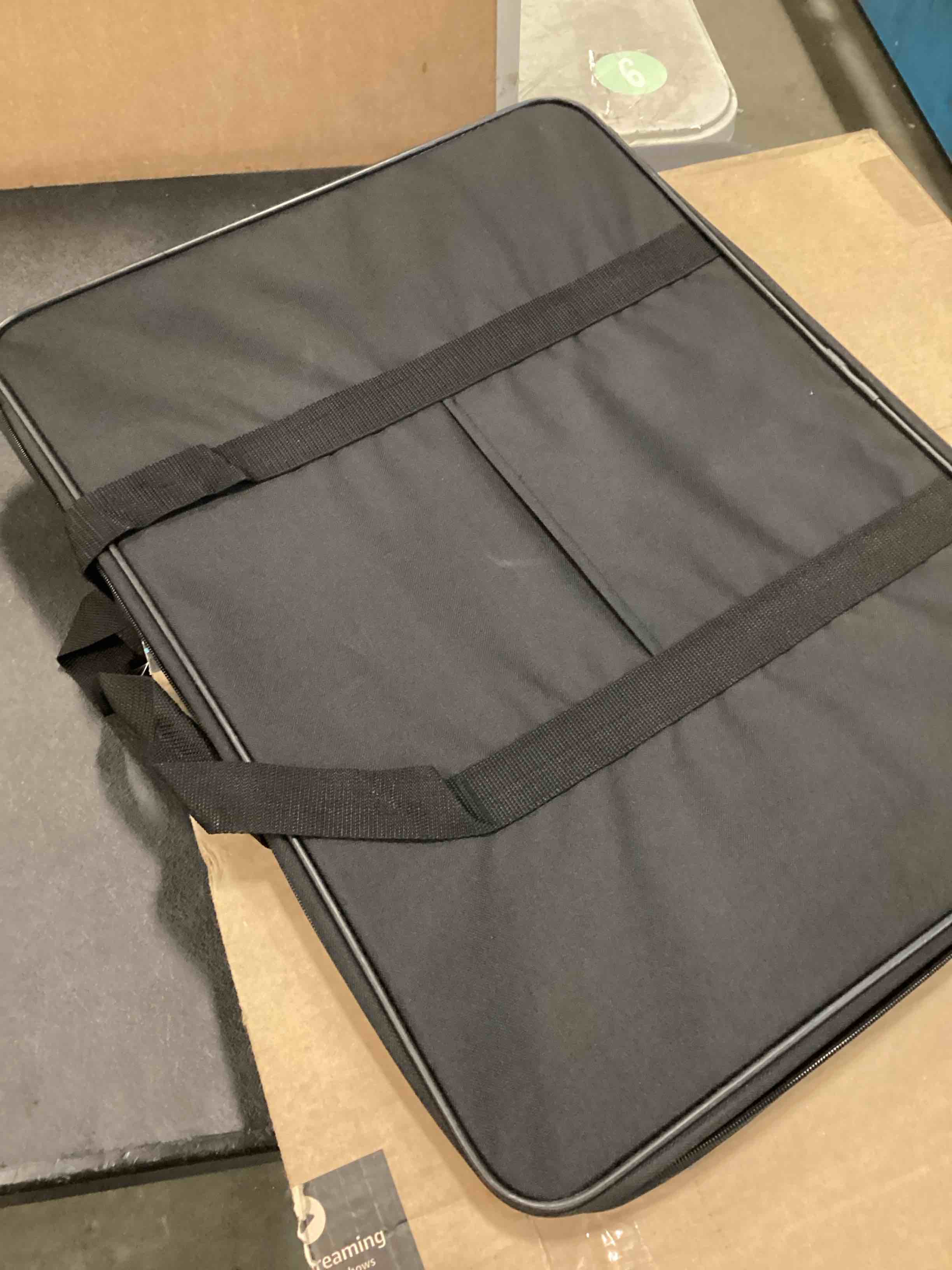 https://s3.amazonaws.com/lotting-images-prod/bidfta/BRN2188104_1738242706765.jpeg