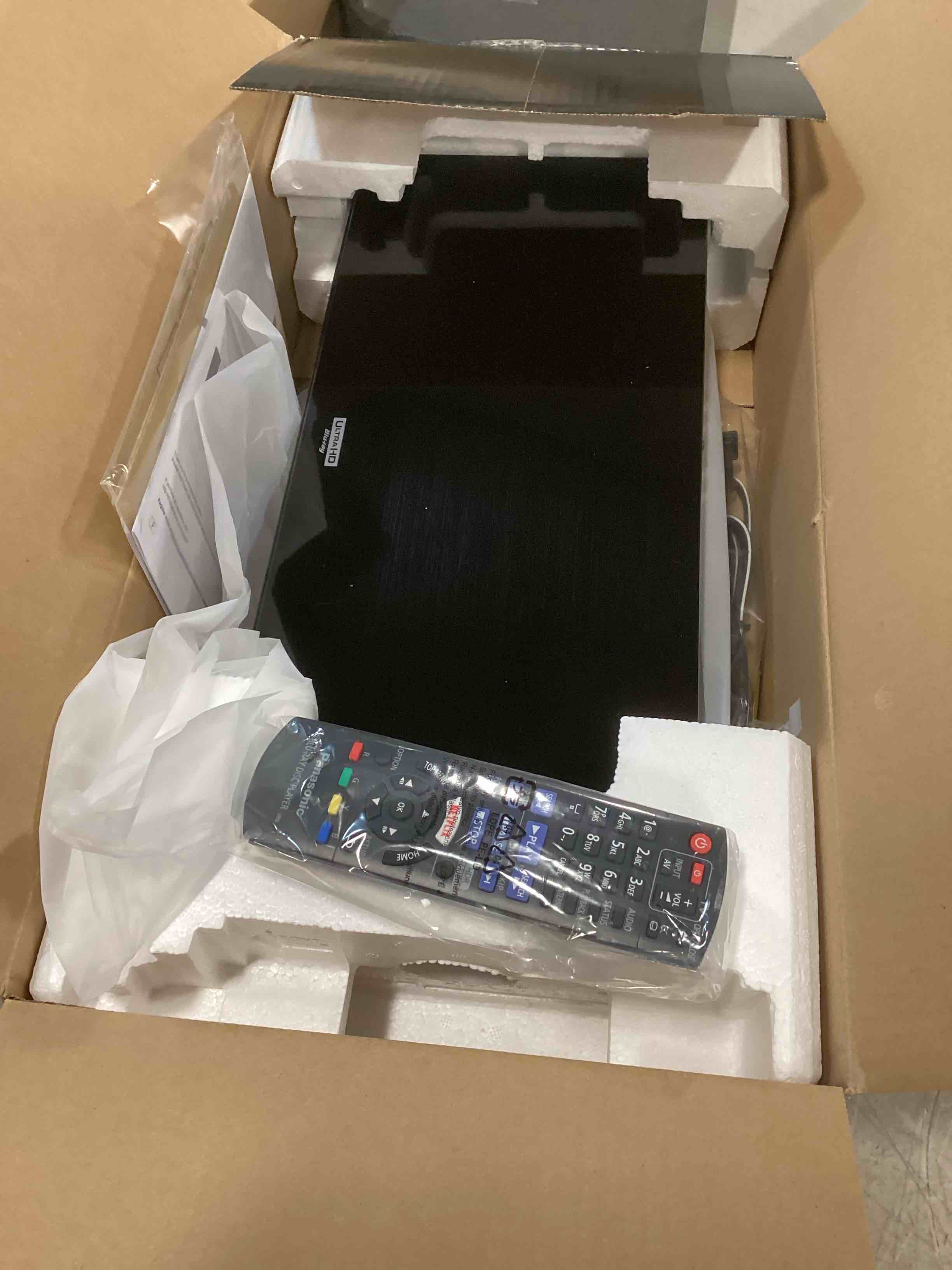 https://s3.amazonaws.com/lotting-images-prod/bidfta/BRN2188301_1738342543397.jpeg