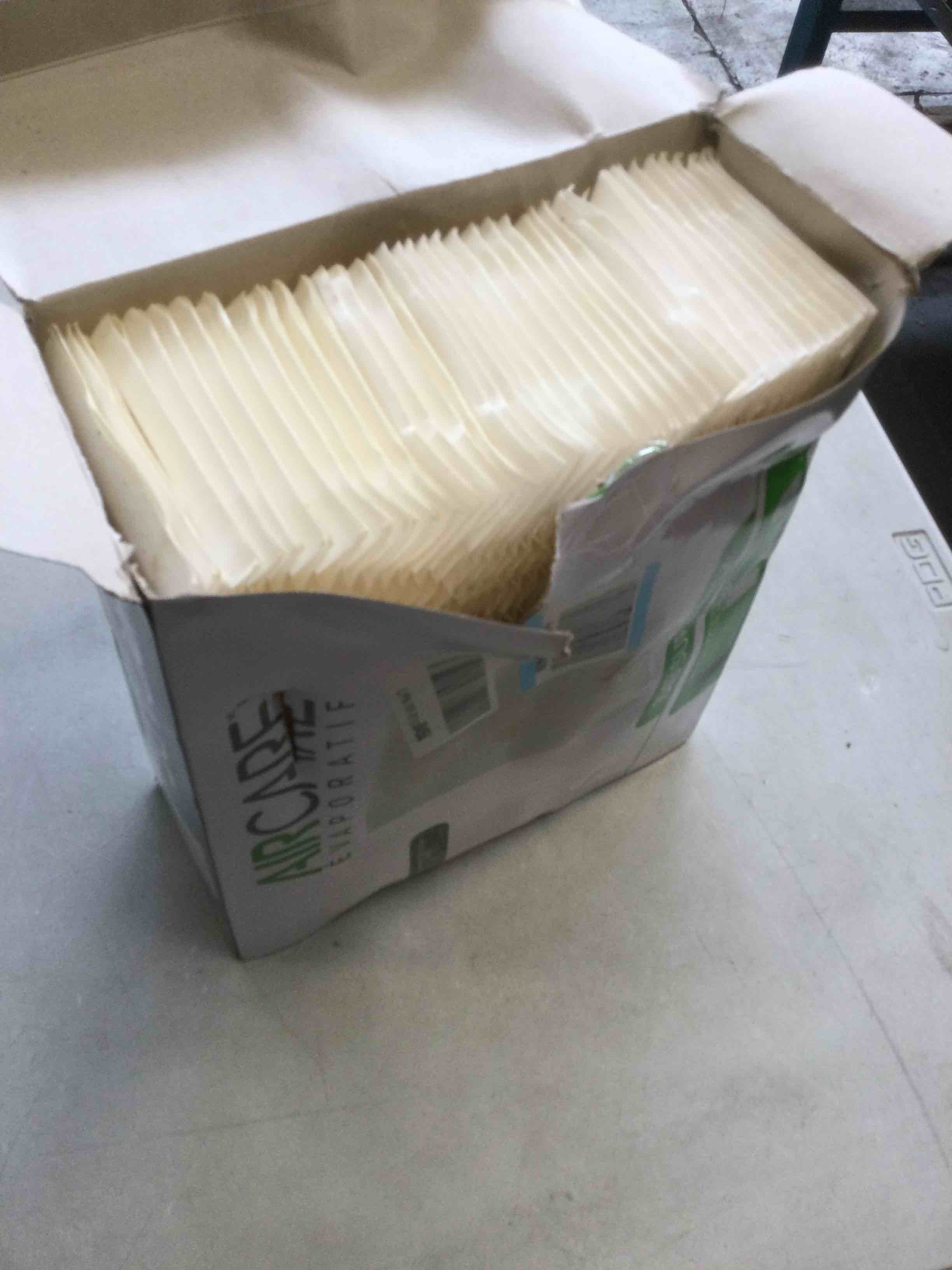 https://s3.amazonaws.com/lotting-images-prod/bidfta/BRN2189190_1738866354636.jpeg