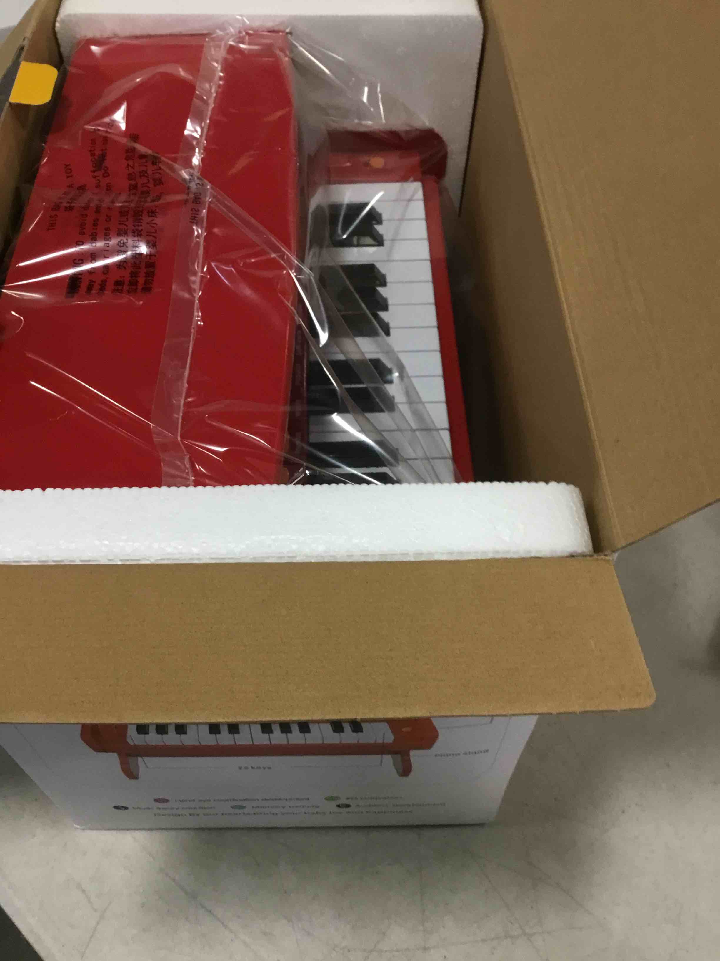 https://s3.amazonaws.com/lotting-images-prod/bidfta/BRN2189967_1739379106943.jpeg
