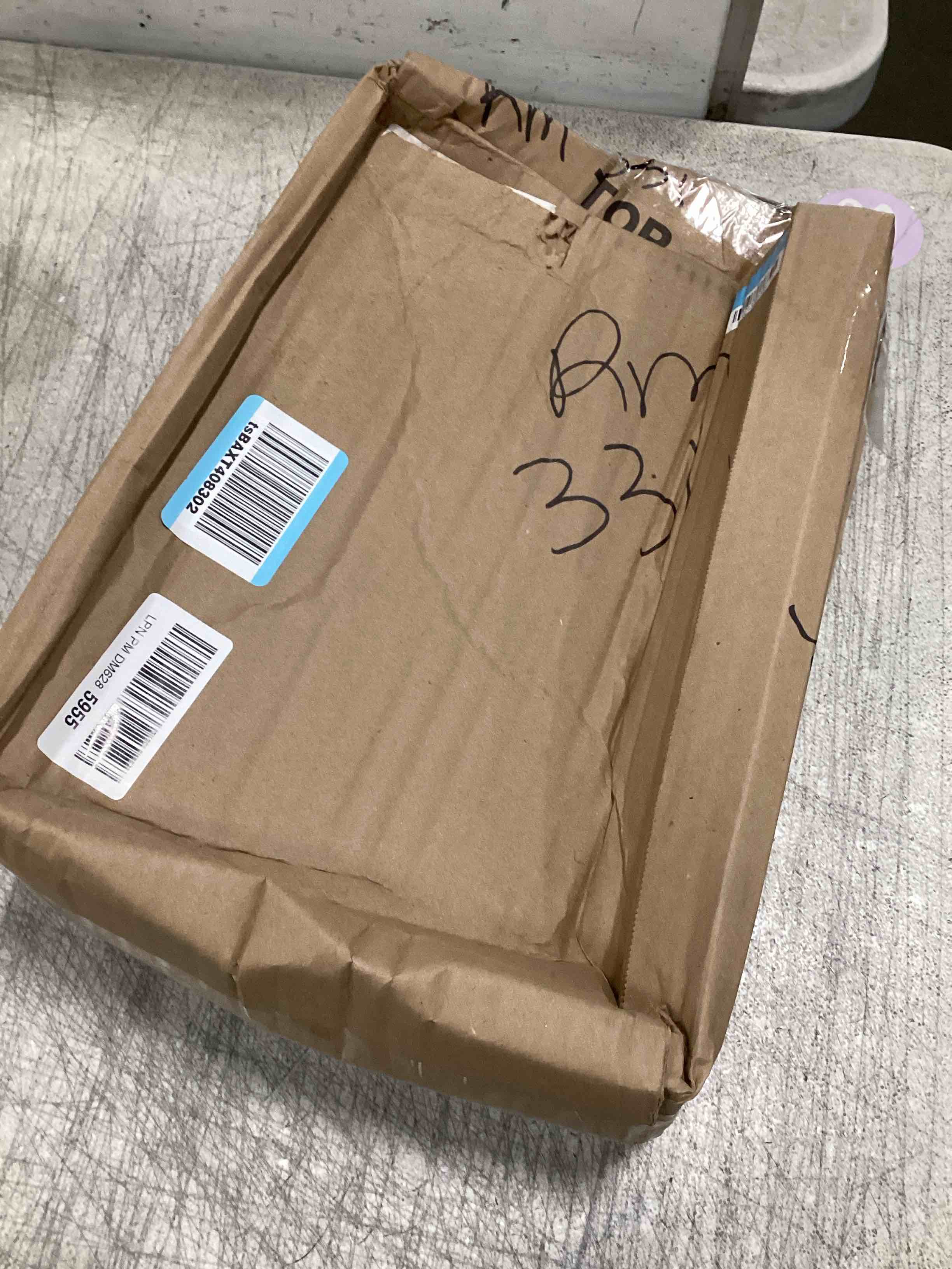 https://s3.amazonaws.com/lotting-images-prod/bidfta/BRN2190352_1739539071394.jpeg