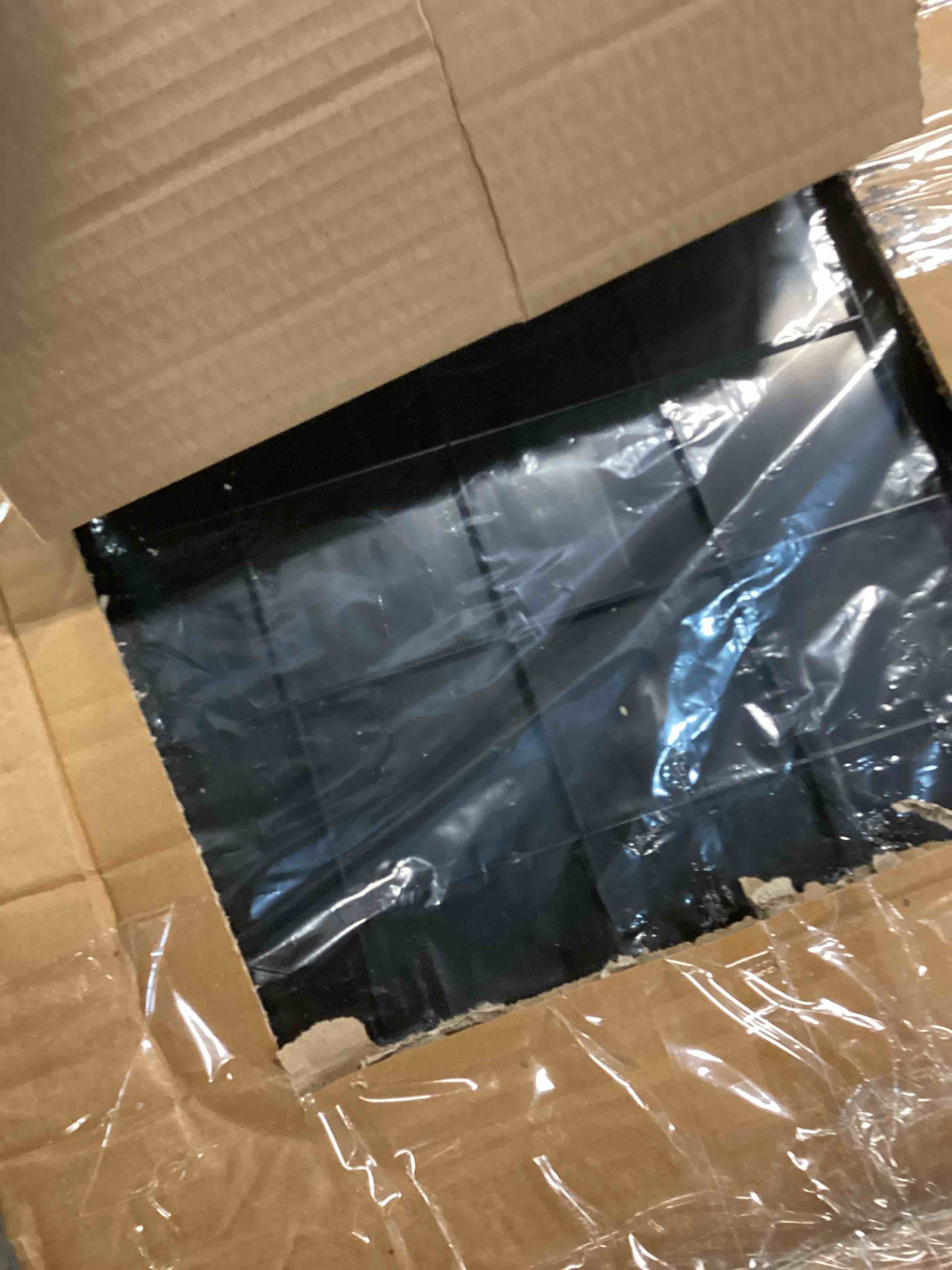 https://s3.amazonaws.com/lotting-images-prod/bidfta/BRN2191189_1737733352238.jpeg