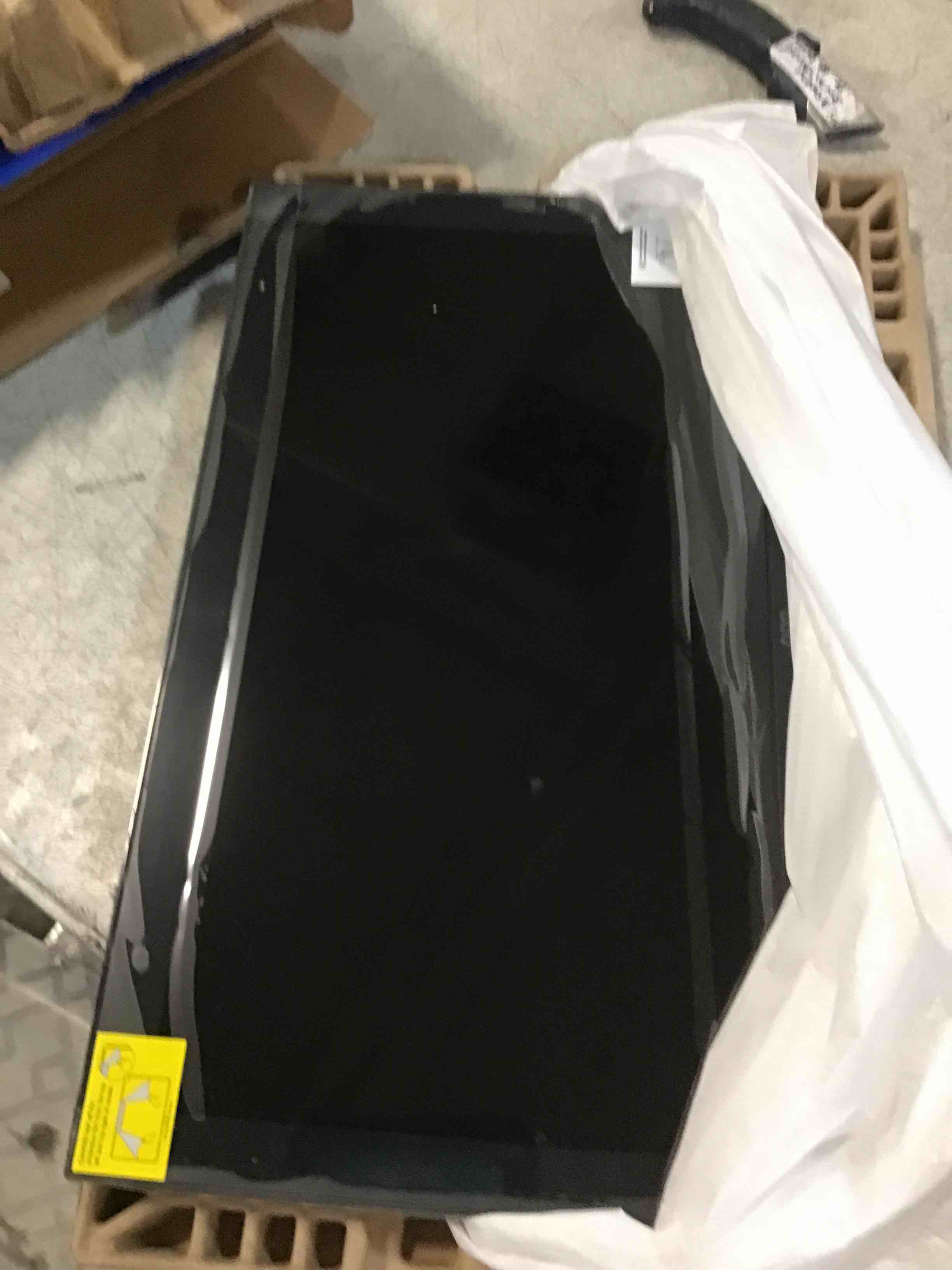 https://s3.amazonaws.com/lotting-images-prod/bidfta/BRN2191421_1737996747513.jpeg
