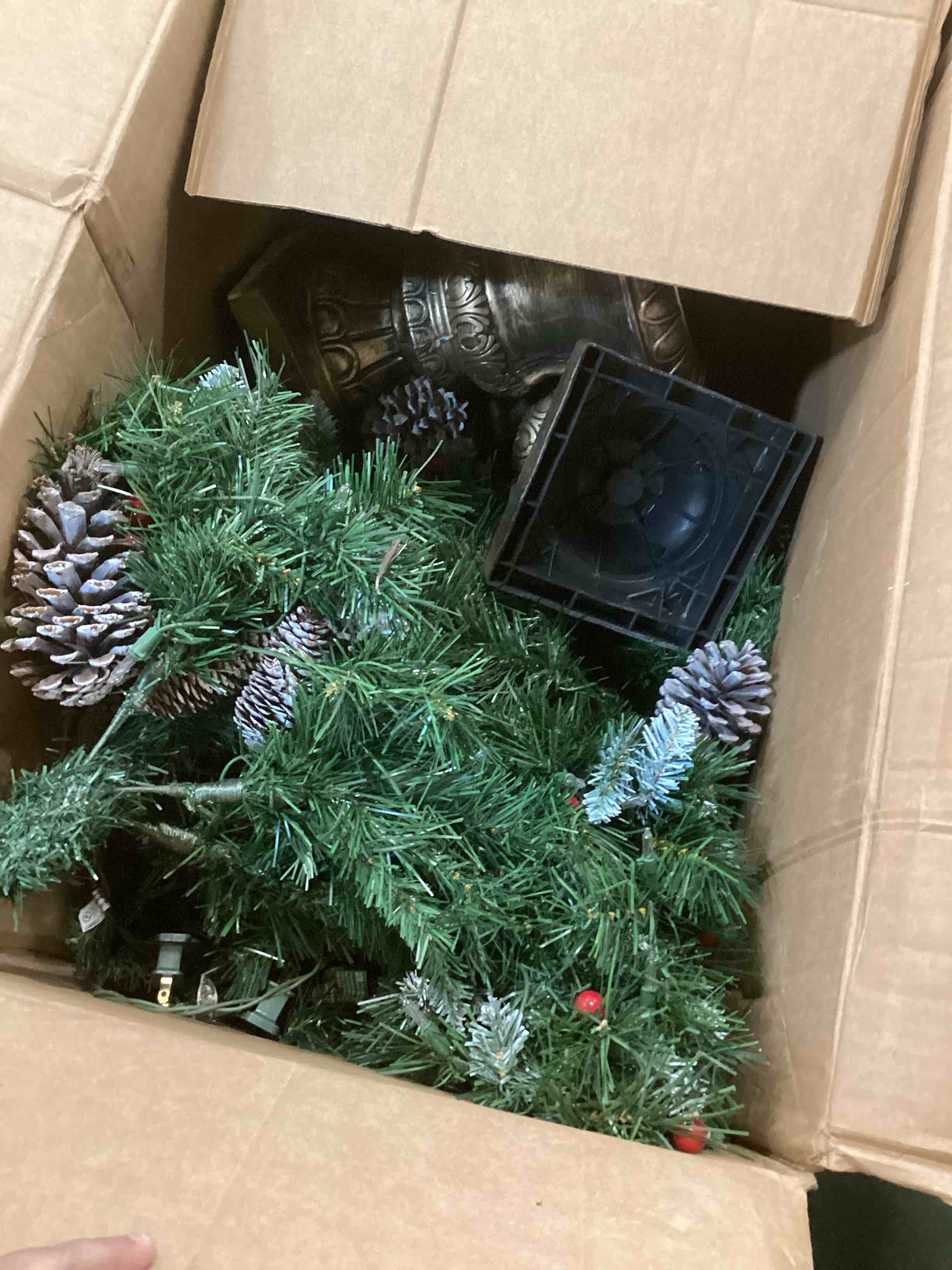 https://s3.amazonaws.com/lotting-images-prod/bidfta/BRN2191818_1738246102497.jpeg