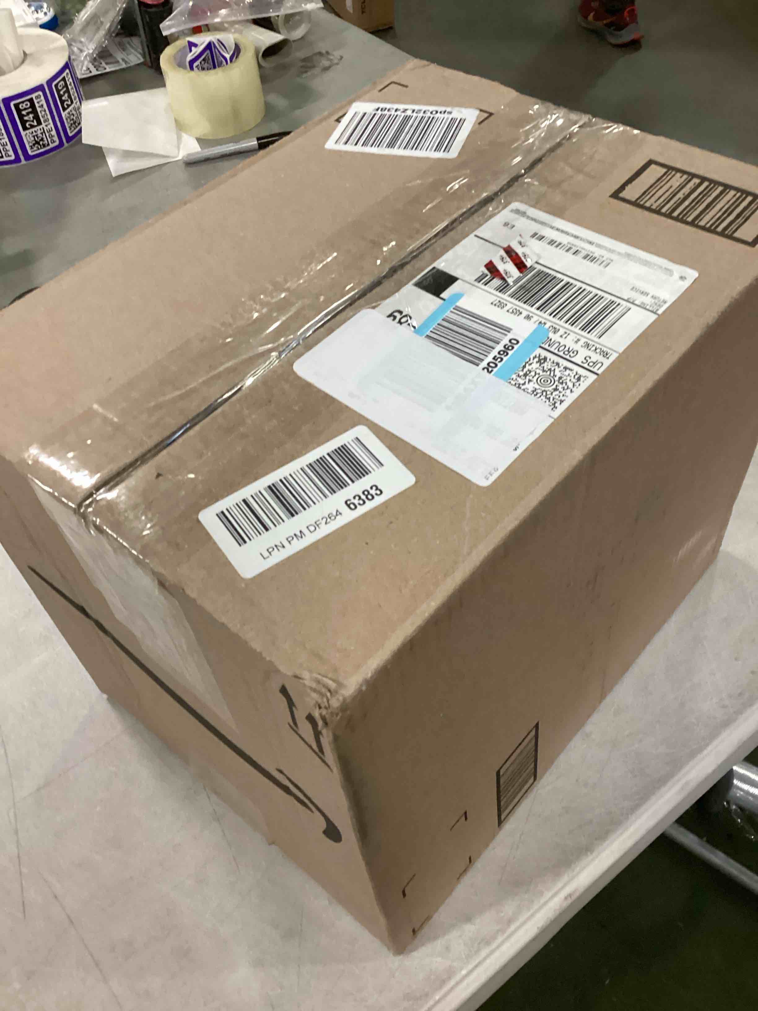 https://s3.amazonaws.com/lotting-images-prod/bidfta/BRN2194511_1736776941381.jpeg
