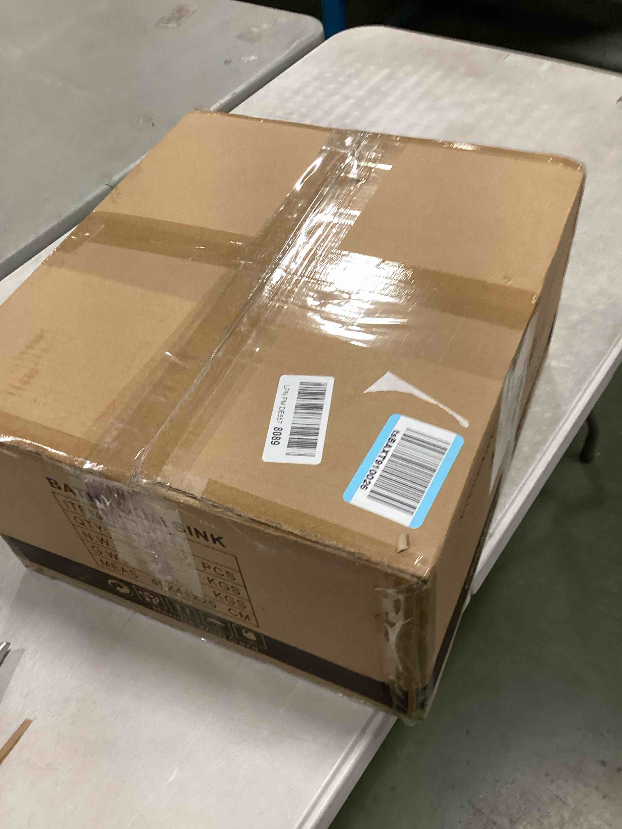 https://s3.amazonaws.com/lotting-images-prod/bidfta/BRN2195440_1737634565196.jpeg