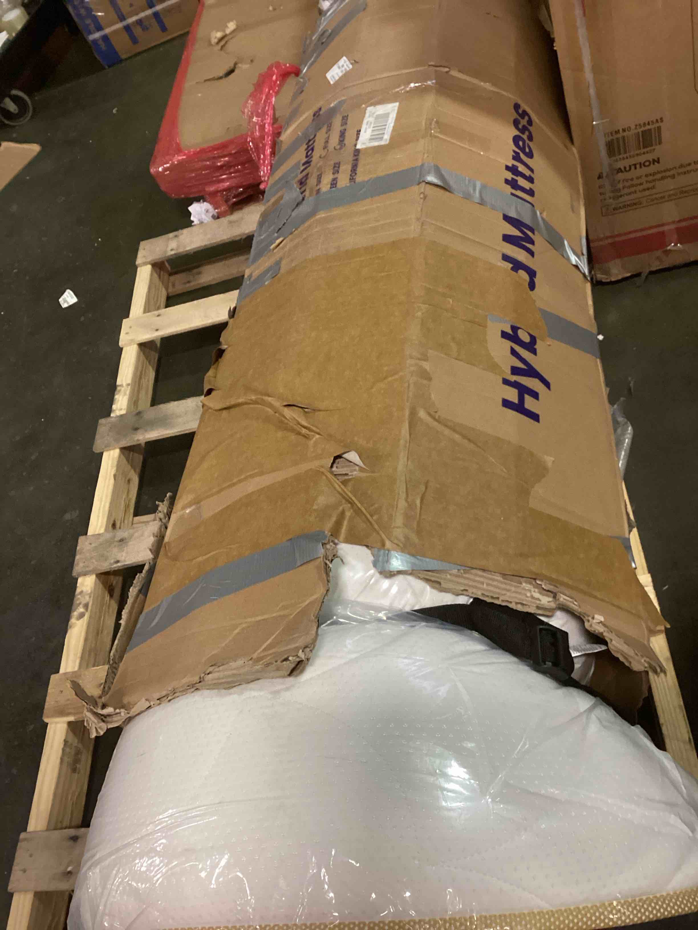 https://s3.amazonaws.com/lotting-images-prod/bidfta/BRN2196658_1738761898632.jpeg