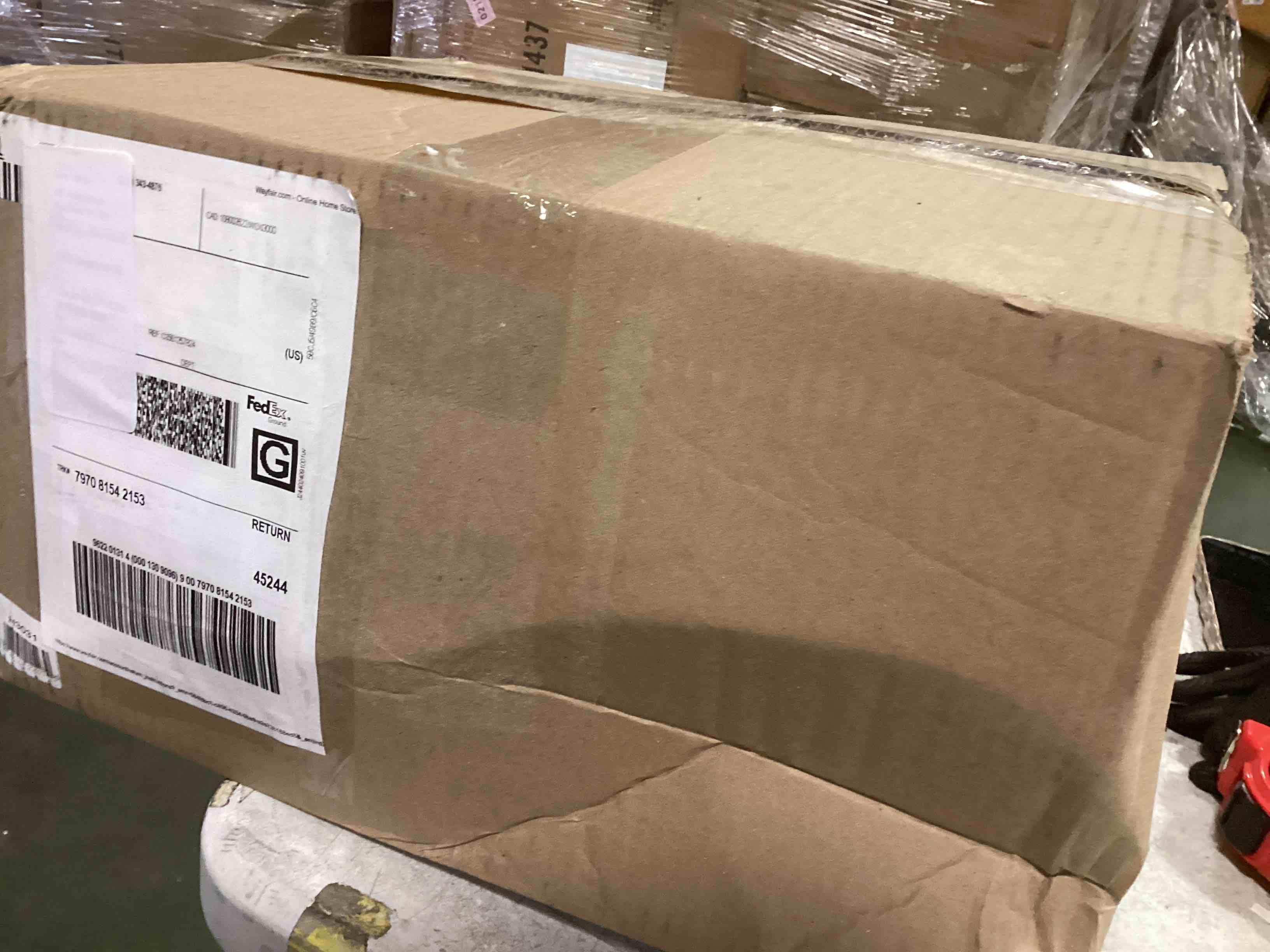 https://s3.amazonaws.com/lotting-images-prod/bidfta/BRN2197282_1736541023344.jpeg