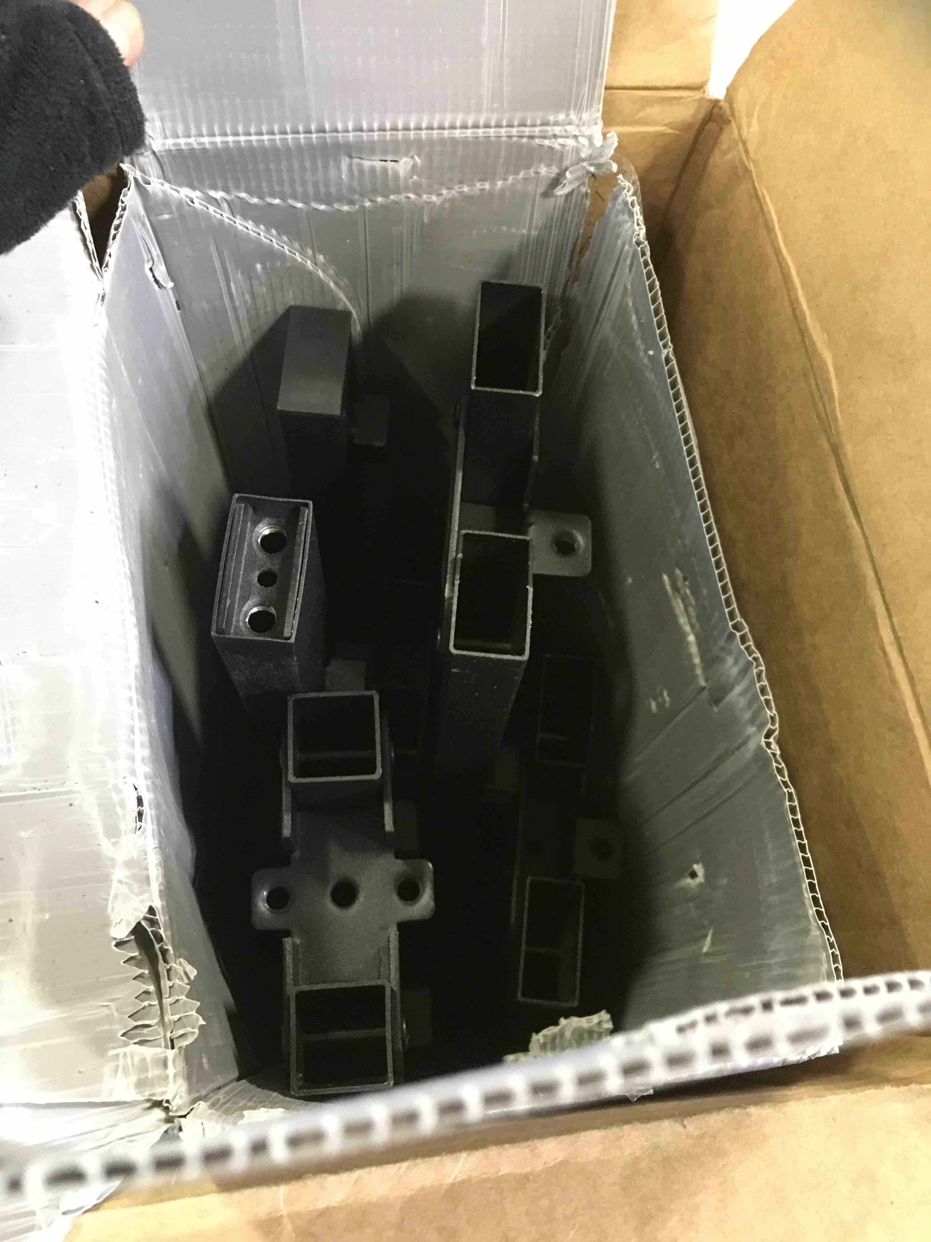 https://s3.amazonaws.com/lotting-images-prod/bidfta/BRN2197506_1740768500564.jpeg