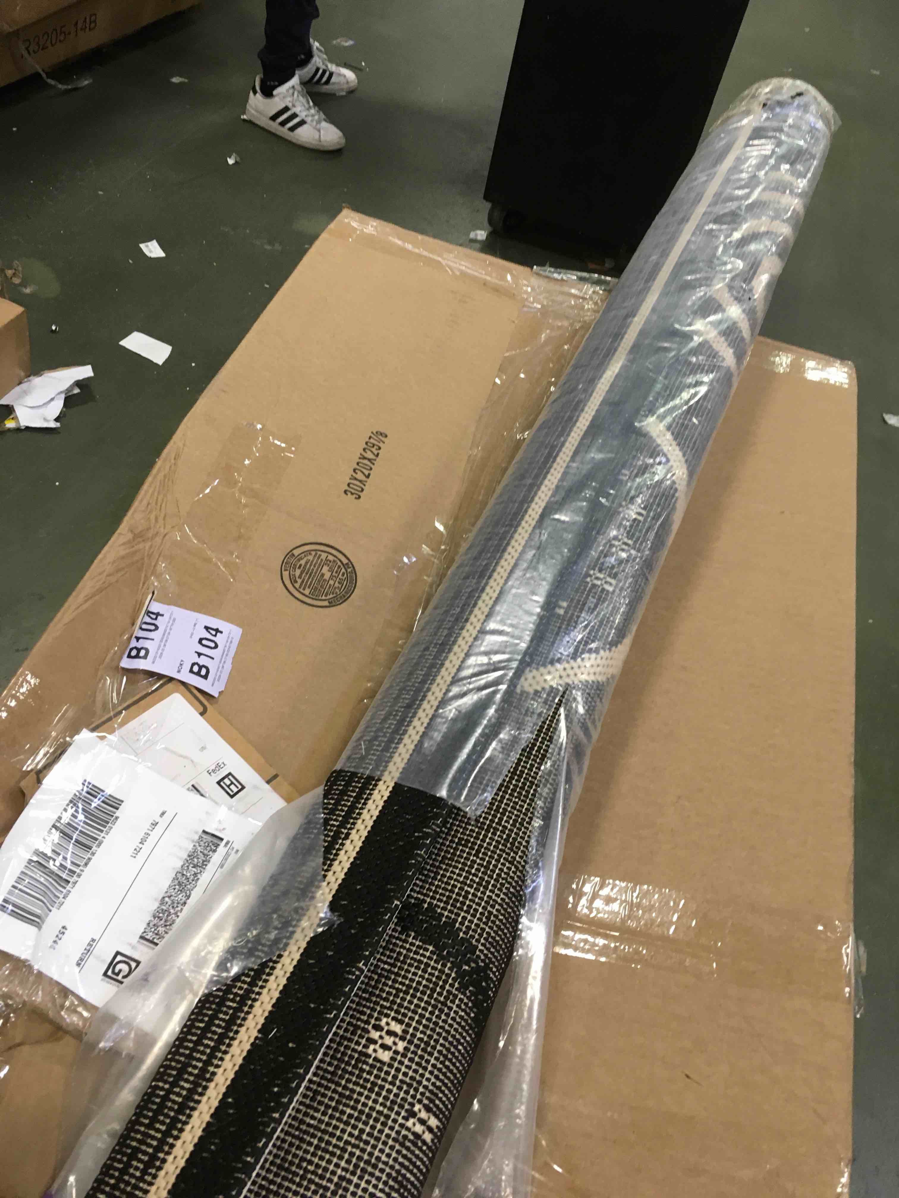 https://s3.amazonaws.com/lotting-images-prod/bidfta/BRN2197798_1741186348477.jpeg