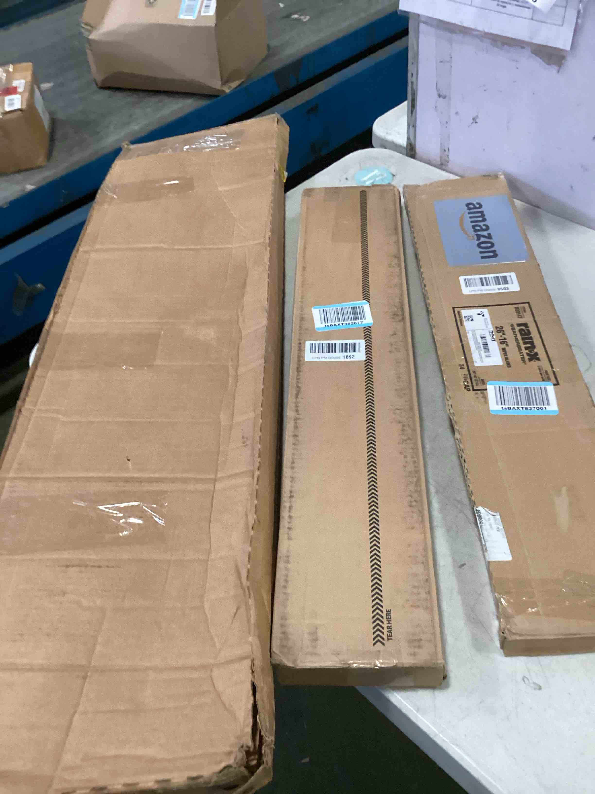 https://s3.amazonaws.com/lotting-images-prod/bidfta/BRN2203492_1742568230429.jpeg