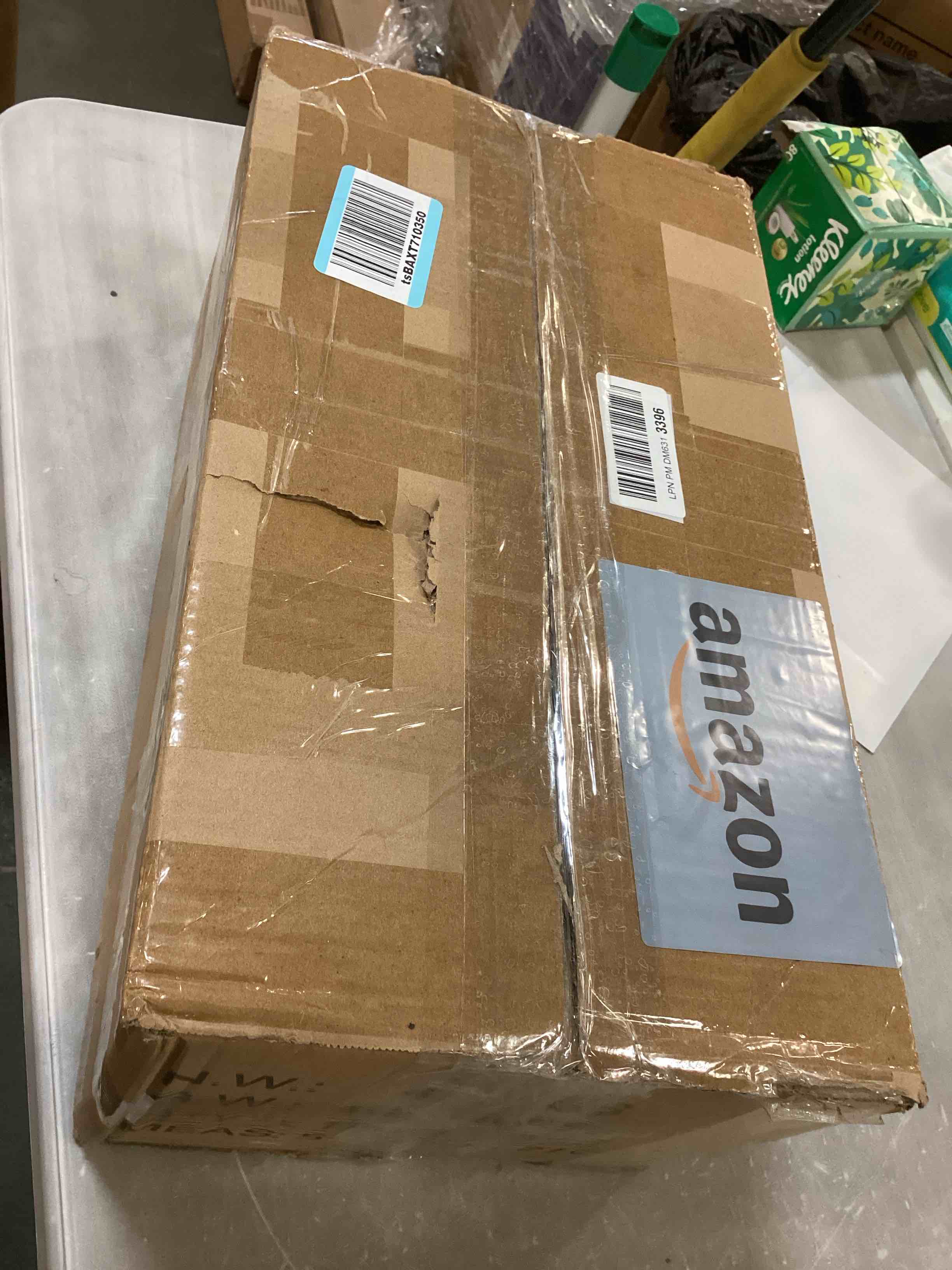 https://s3.amazonaws.com/lotting-images-prod/bidfta/BRN2204393_1743079368247.jpeg