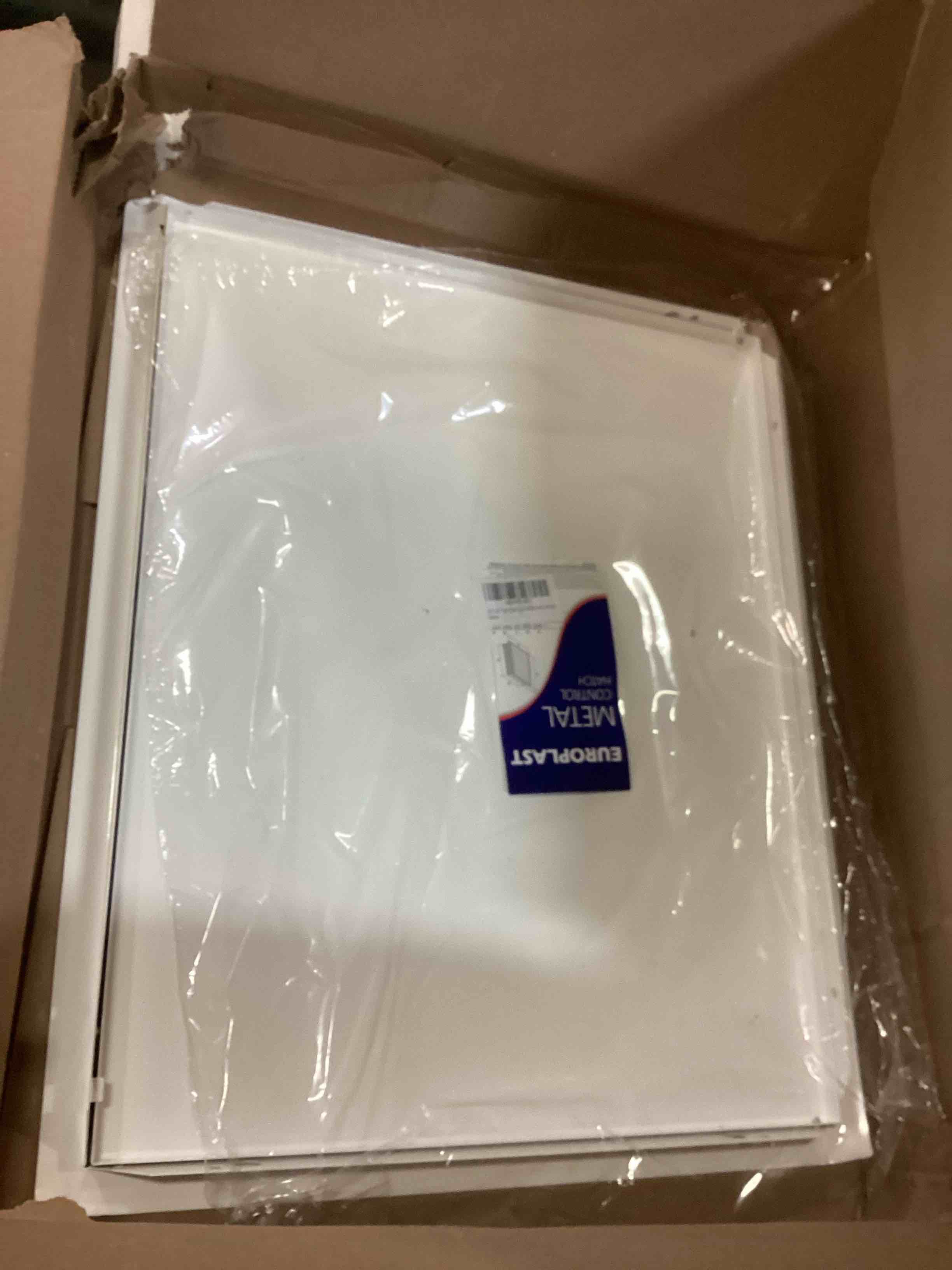 https://s3.amazonaws.com/lotting-images-prod/bidfta/BRN2204840_1743185366051.jpeg