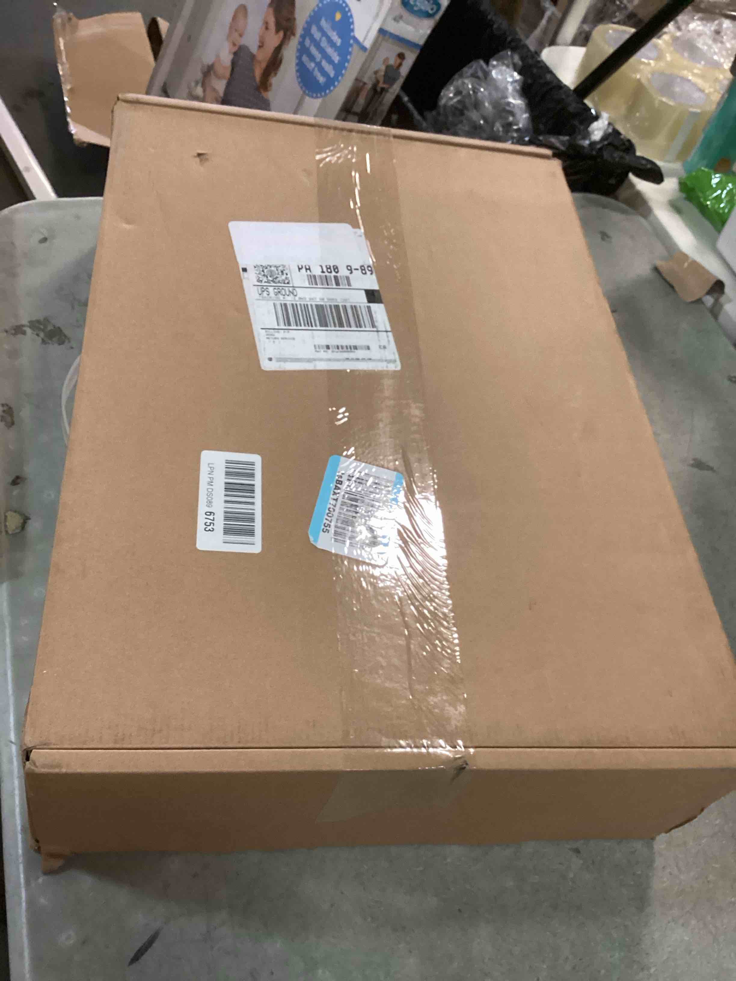 https://s3.amazonaws.com/lotting-images-prod/bidfta/BRN2205089_1743443138311.jpeg