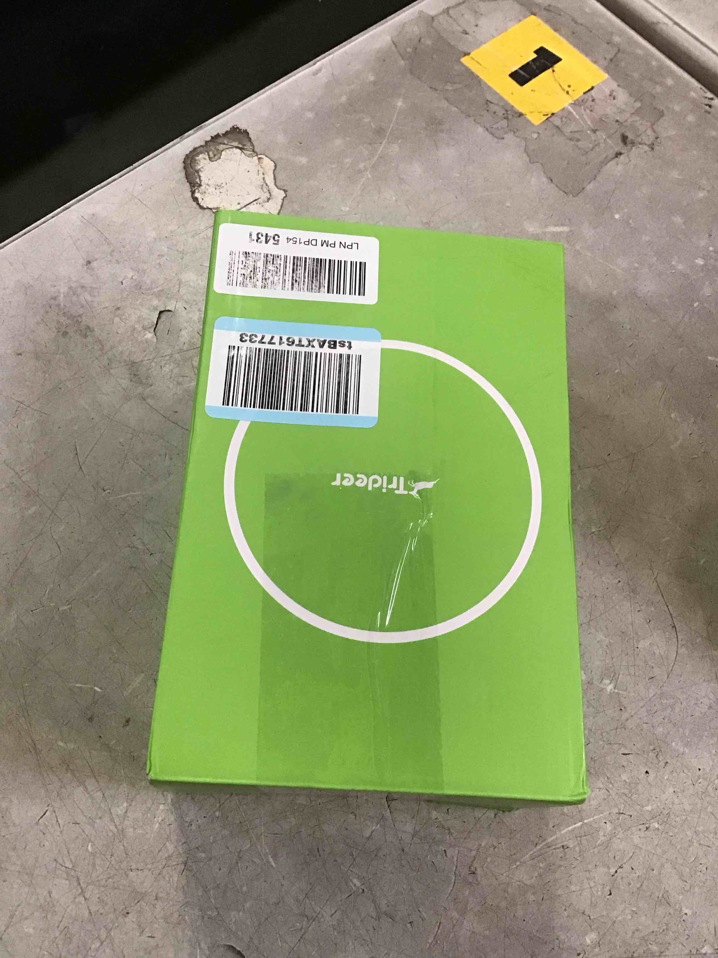 https://s3.amazonaws.com/lotting-images-prod/bidfta/BRN2206967_1741966295595.jpeg