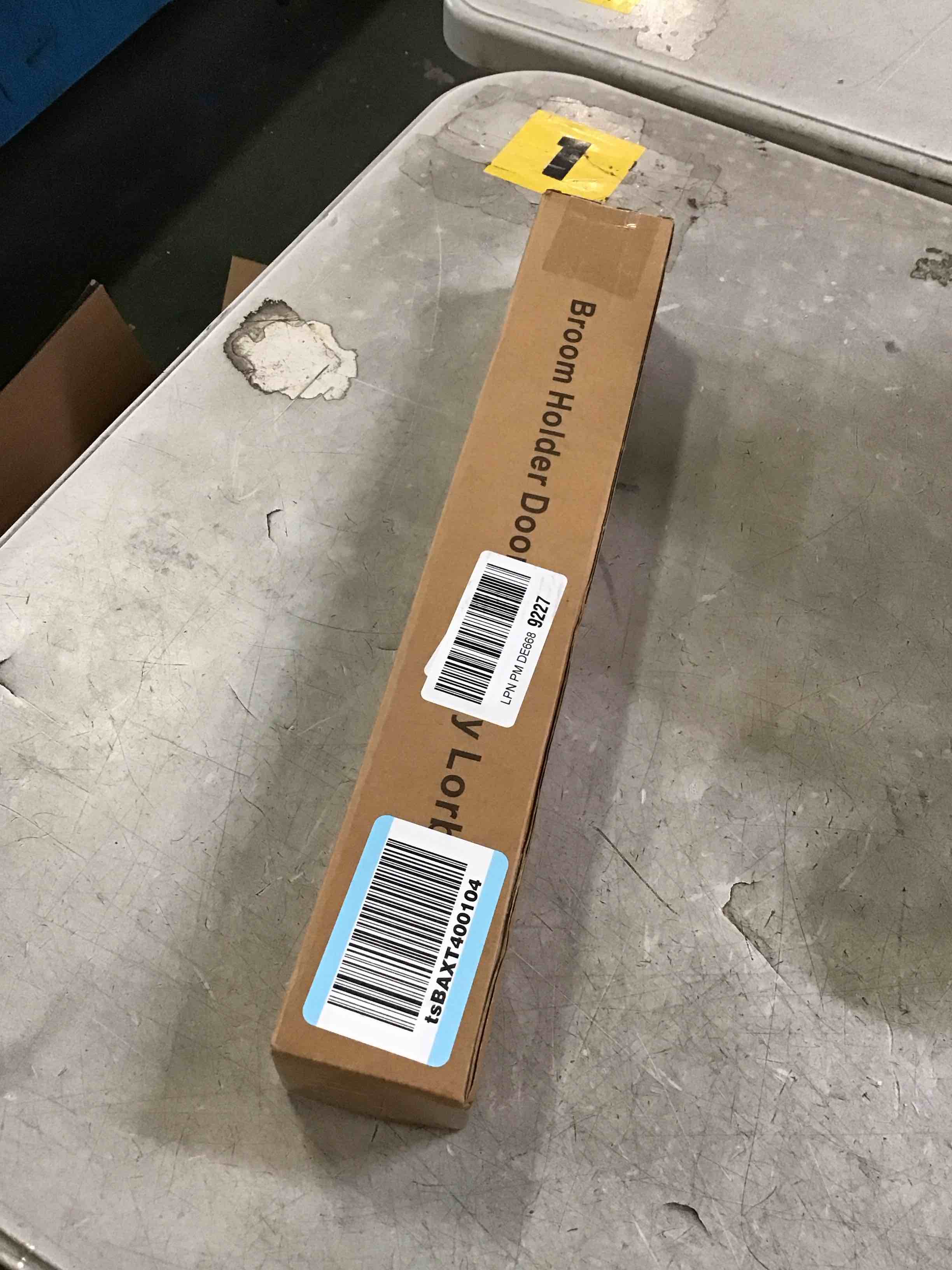 https://s3.amazonaws.com/lotting-images-prod/bidfta/BRN2207082_1741977975798.jpeg