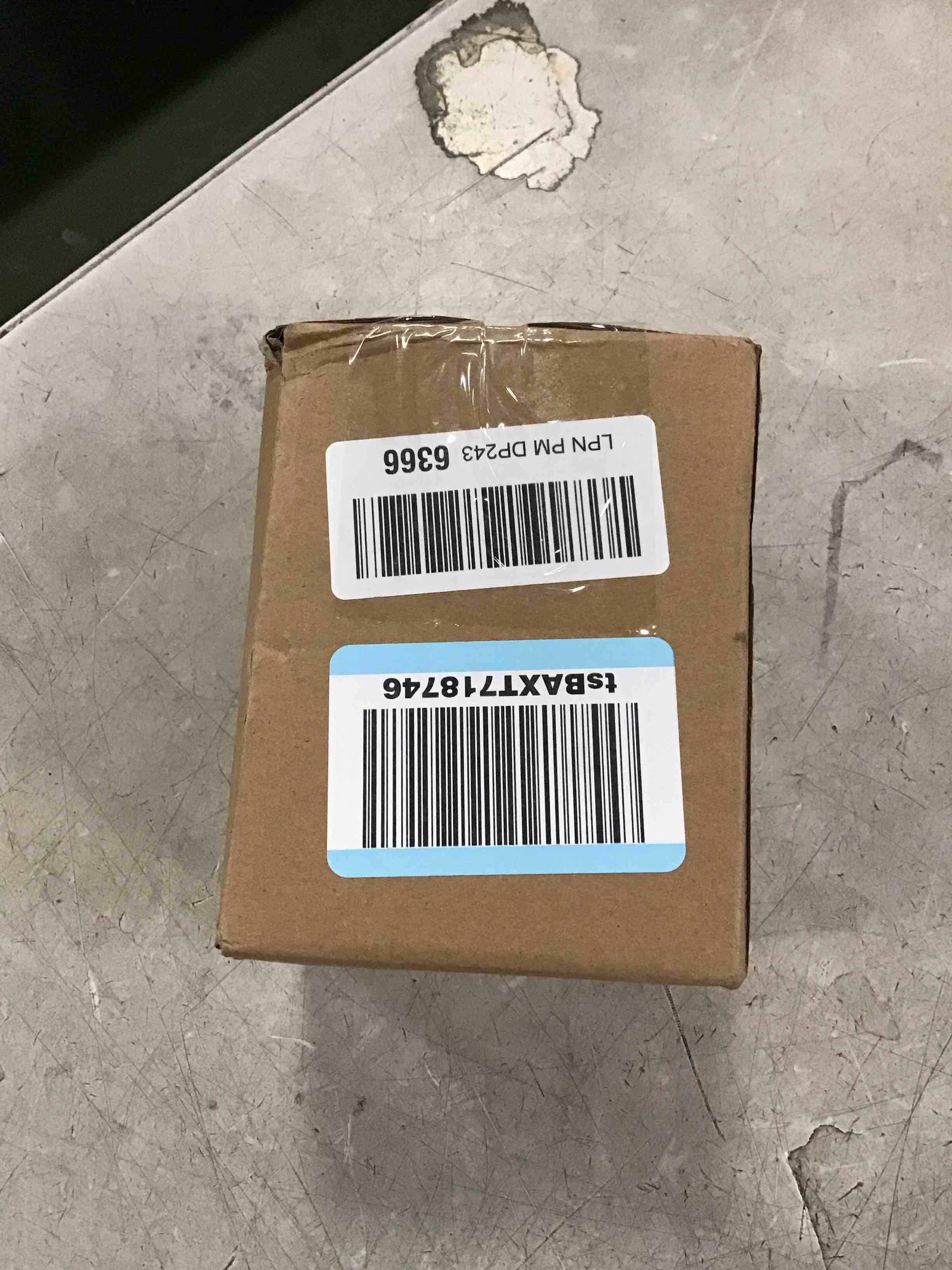 https://s3.amazonaws.com/lotting-images-prod/bidfta/BRN2207738_1742413610595.jpeg