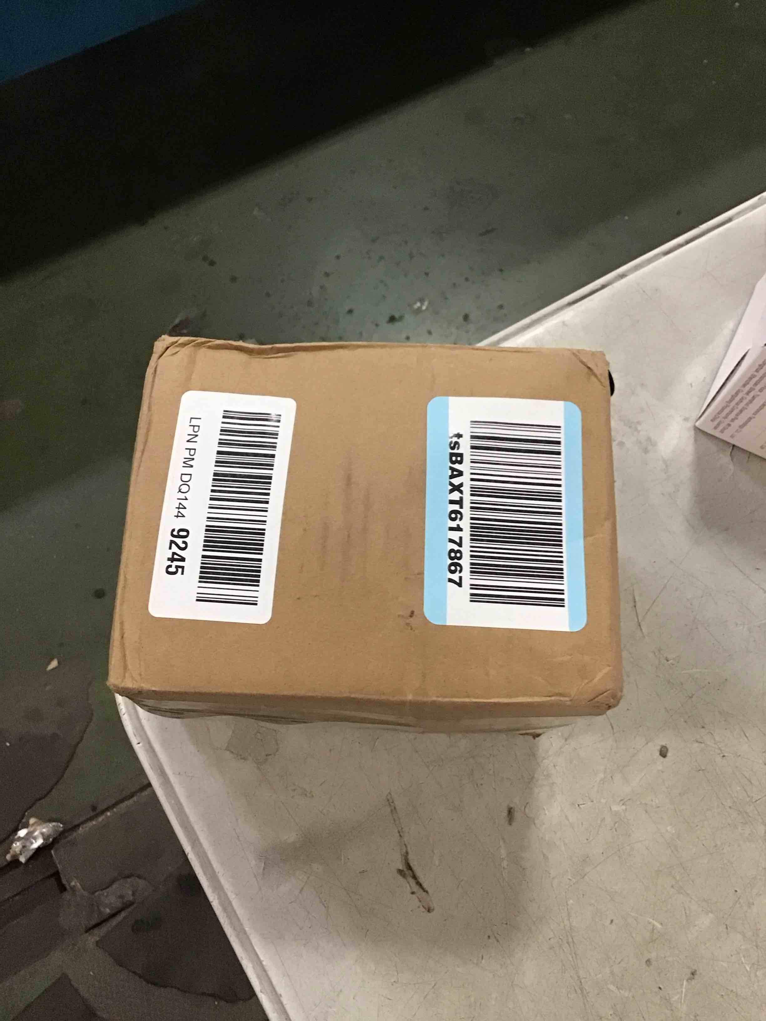 https://s3.amazonaws.com/lotting-images-prod/bidfta/BRN2207923_1742500052771.jpeg
