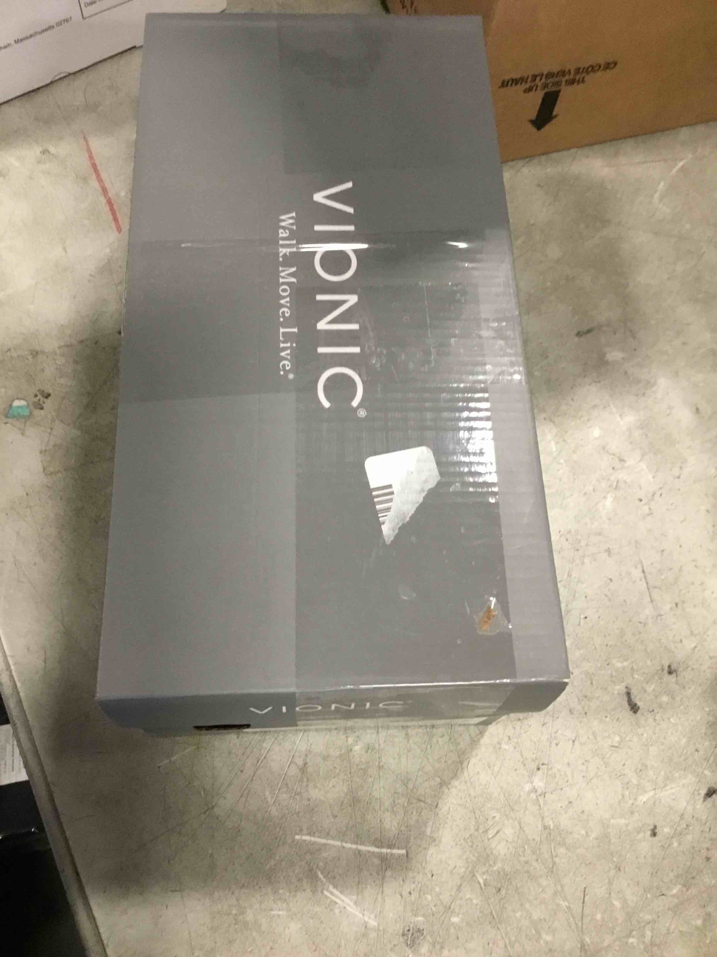 https://s3.amazonaws.com/lotting-images-prod/bidfta/BRN2211332_1742494577211.jpeg