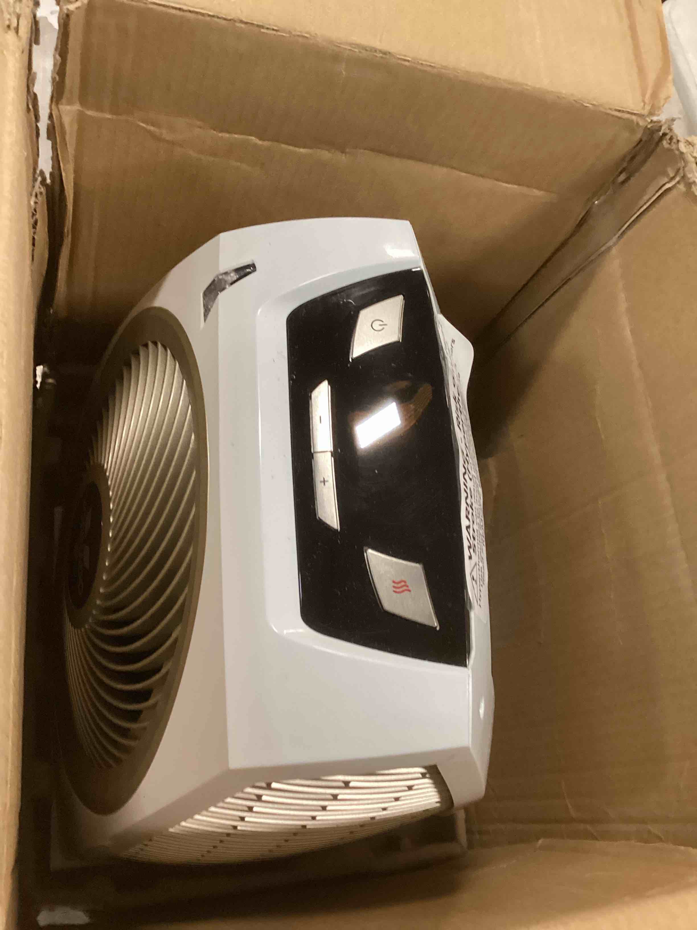 https://s3.amazonaws.com/lotting-images-prod/bidfta/BRN2212596_1741206386816.jpeg
