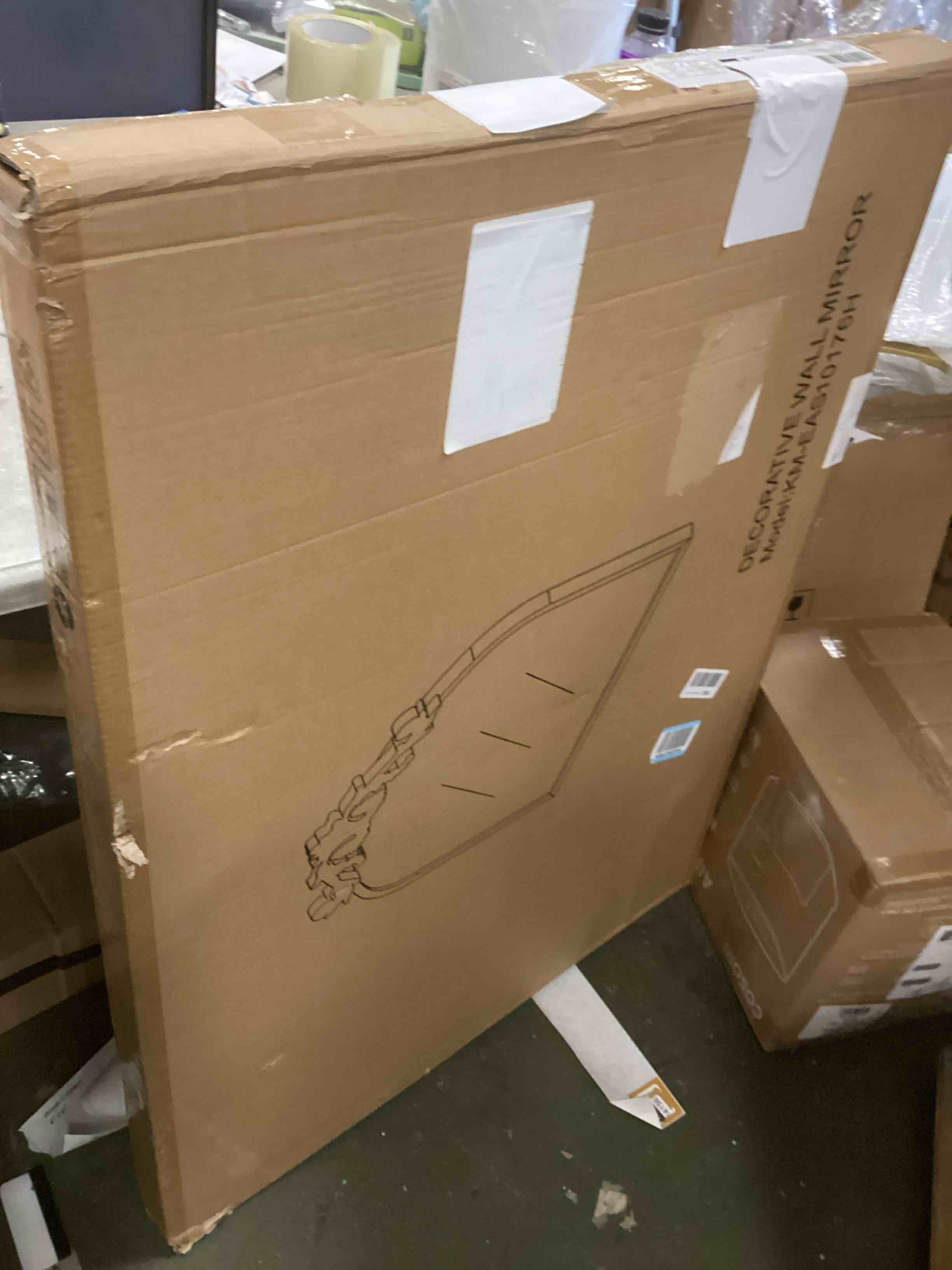 https://s3.amazonaws.com/lotting-images-prod/bidfta/BRN2214184_1741895869246.jpeg