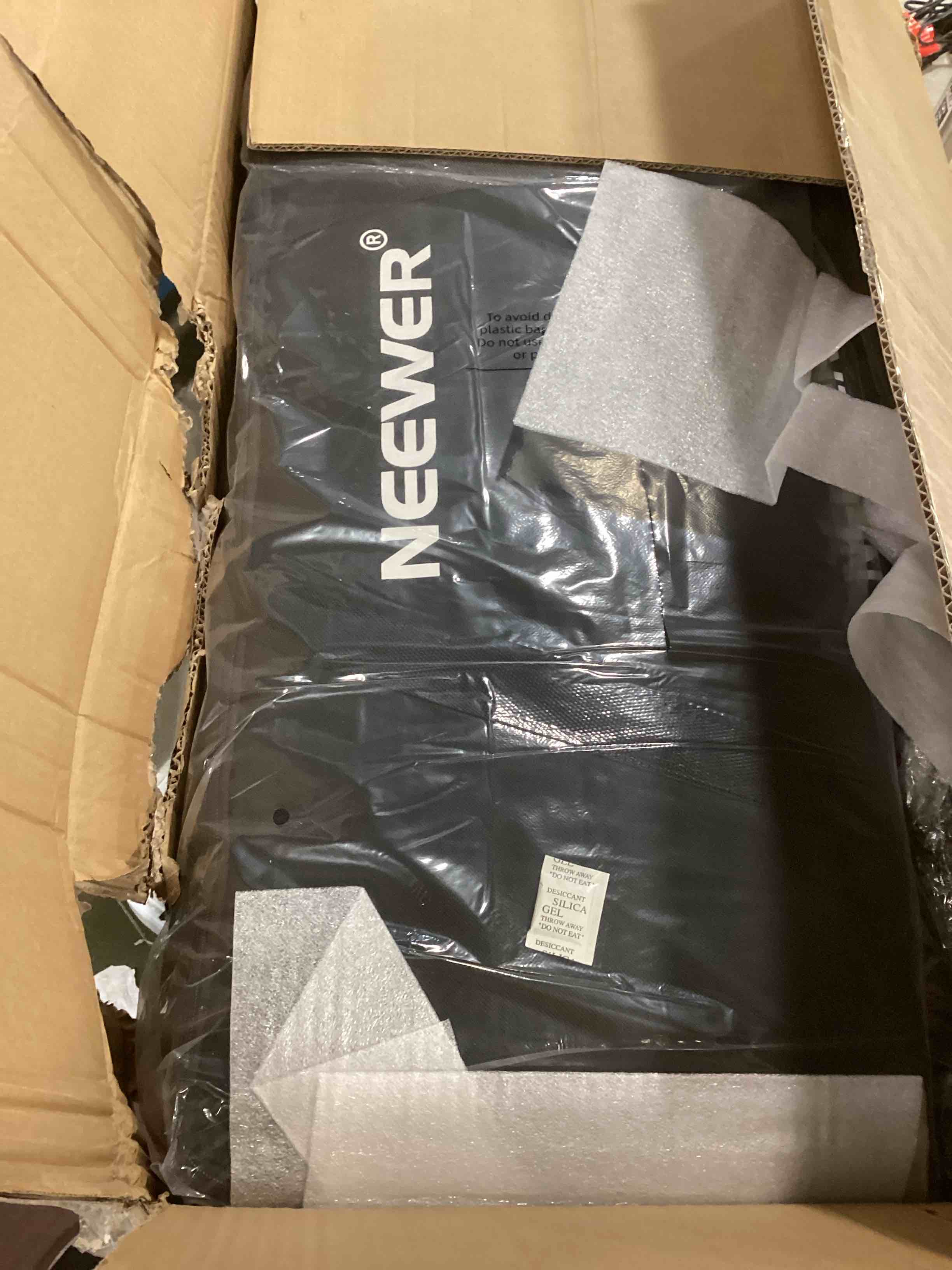 https://s3.amazonaws.com/lotting-images-prod/bidfta/BRN2218529_1741710229163.jpeg