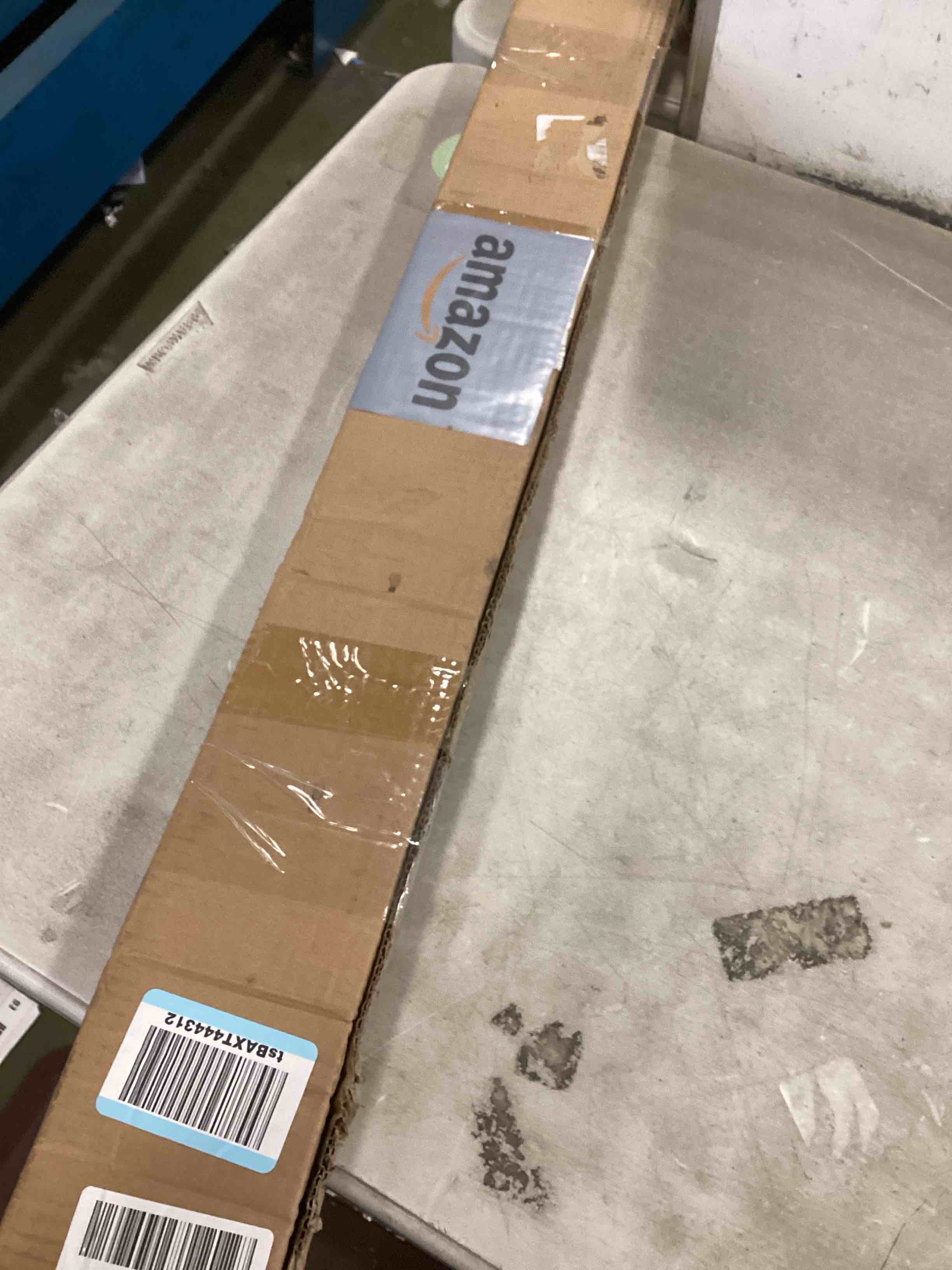 https://s3.amazonaws.com/lotting-images-prod/bidfta/BRN2218609_1741722349568.jpeg