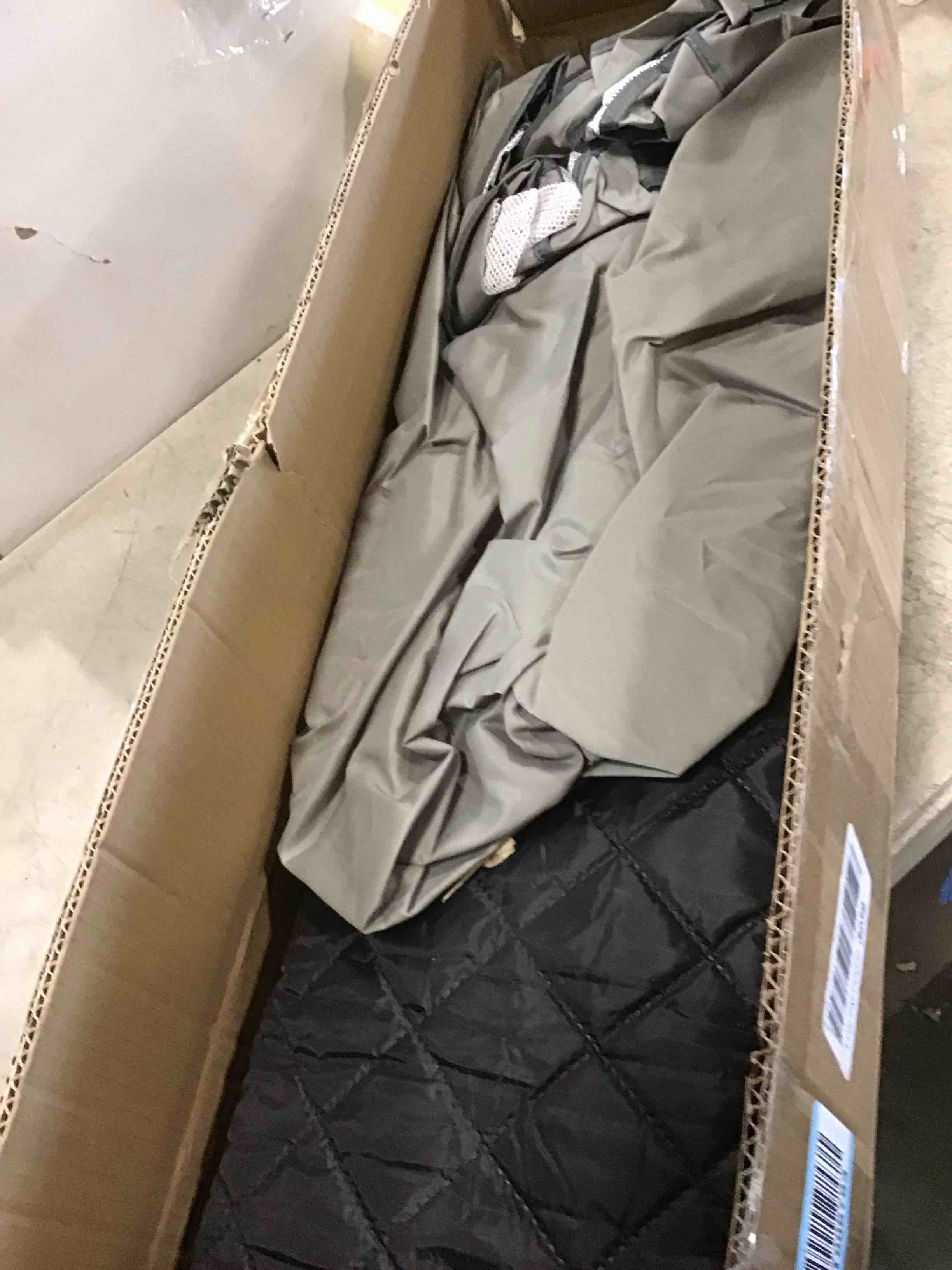 https://s3.amazonaws.com/lotting-images-prod/bidfta/BRN2221344_1741353972938.jpeg