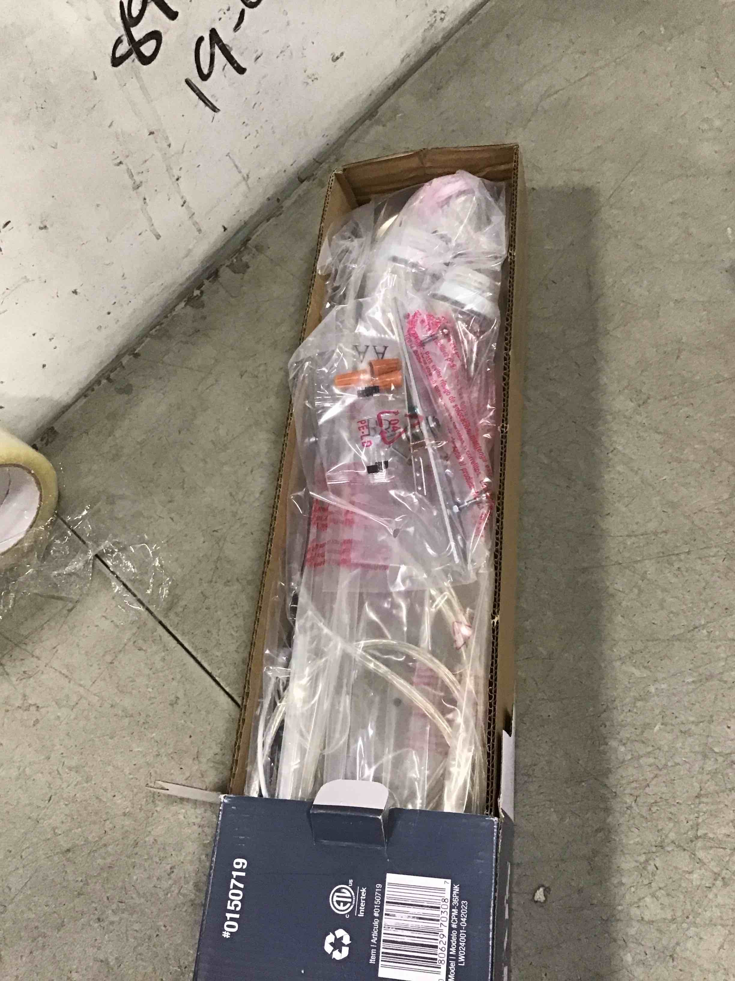 https://s3.amazonaws.com/lotting-images-prod/bidfta/BRN2221437_1741608731208.jpeg