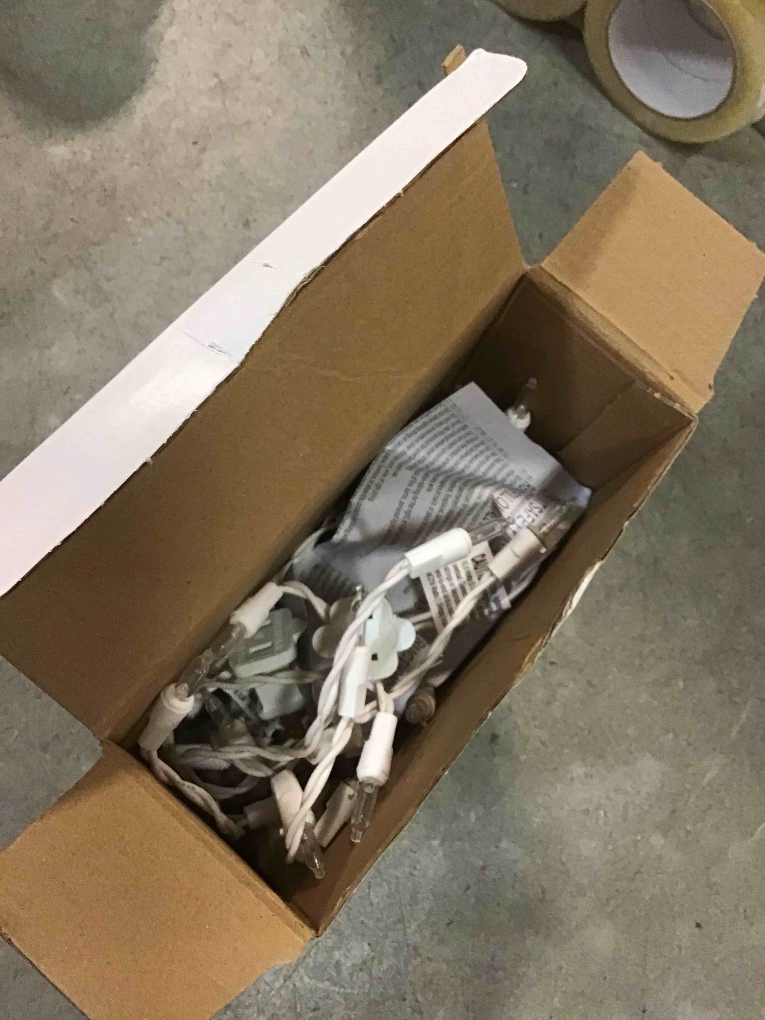 https://s3.amazonaws.com/lotting-images-prod/bidfta/BRN2223032_1742300935381.jpeg