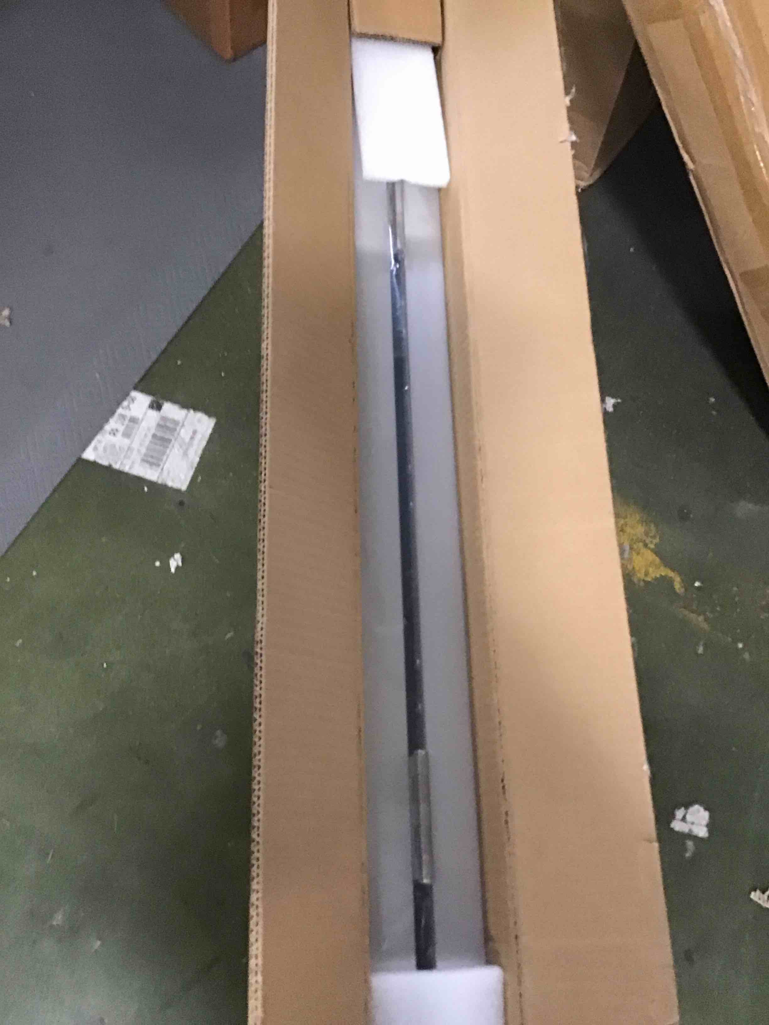 https://s3.amazonaws.com/lotting-images-prod/bidfta/BRN2226141_1741022591305.jpeg