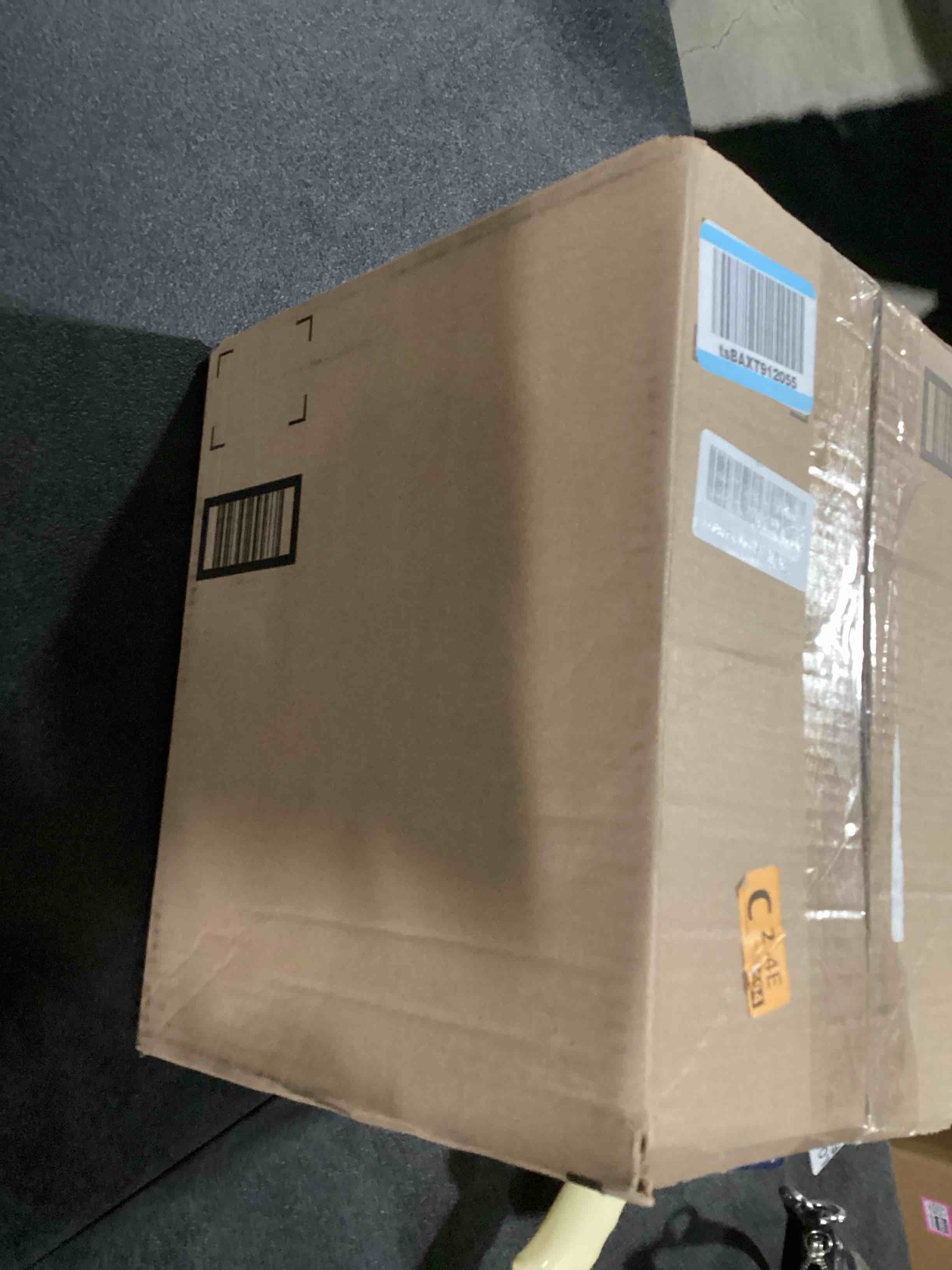 https://s3.amazonaws.com/lotting-images-prod/bidfta/BRN2227084_1738006955542.jpeg