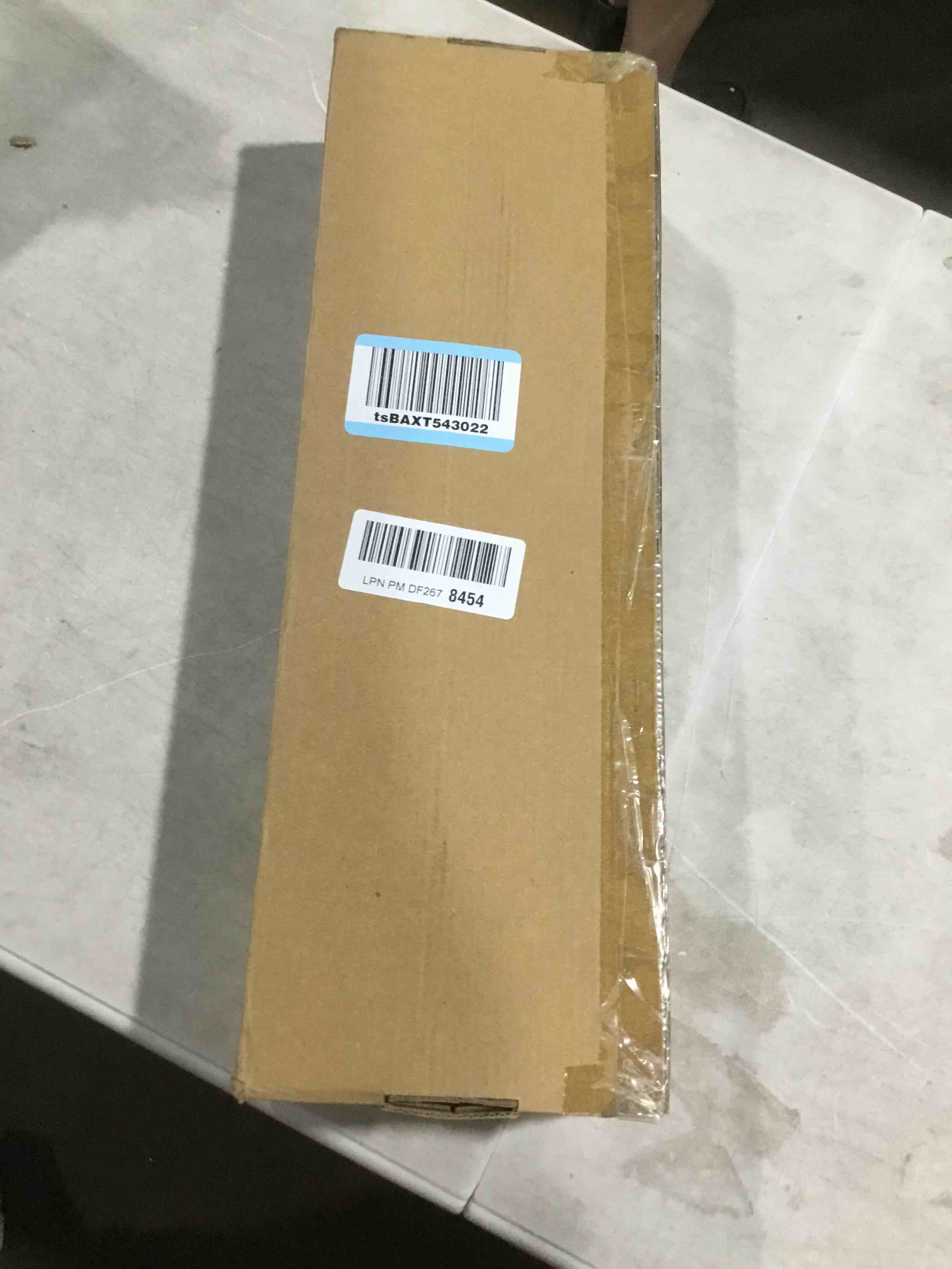 https://s3.amazonaws.com/lotting-images-prod/bidfta/BRN2227228_1738155212148.jpeg