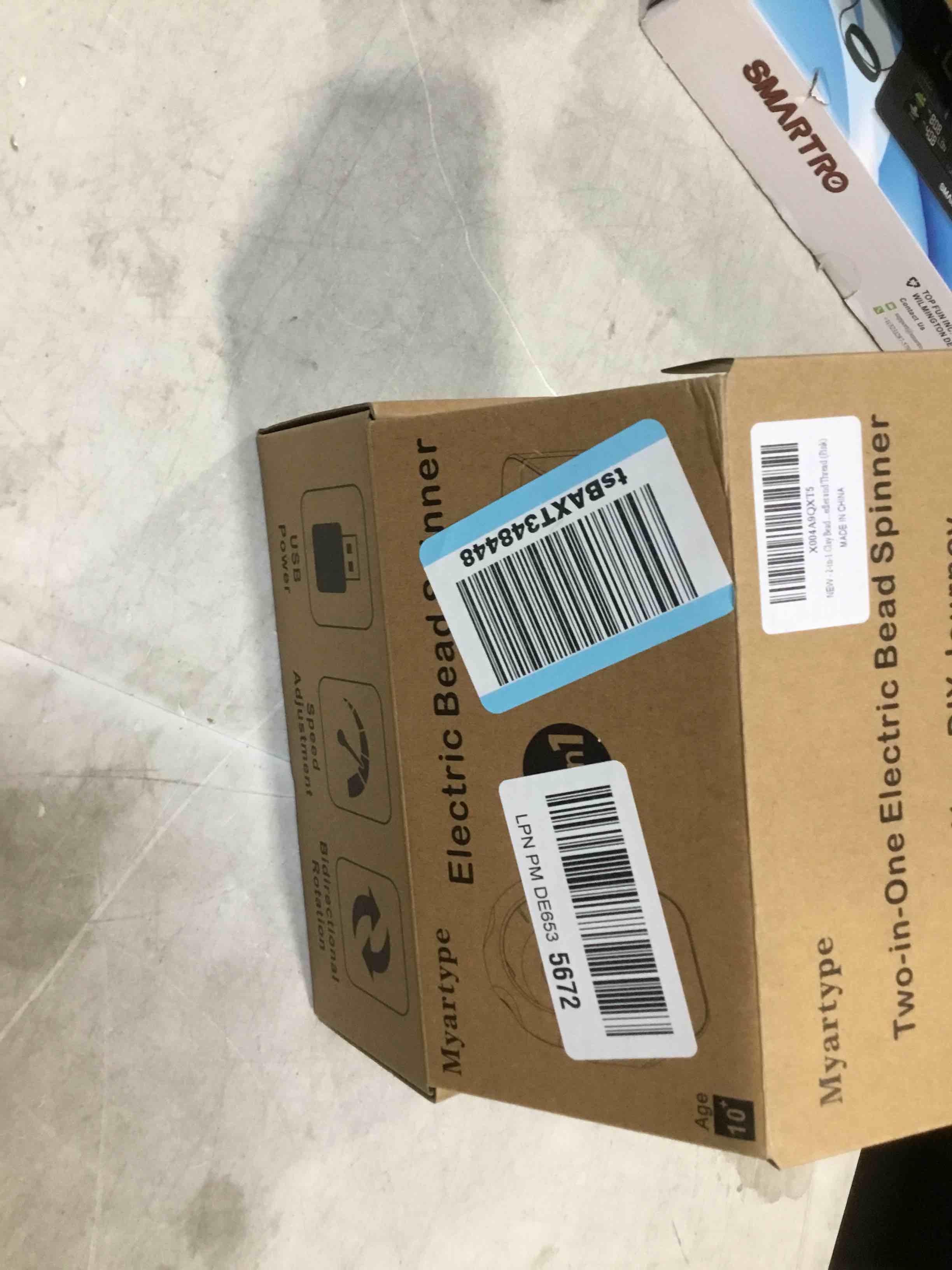 https://s3.amazonaws.com/lotting-images-prod/bidfta/BRN2227282_1738161125576.jpeg