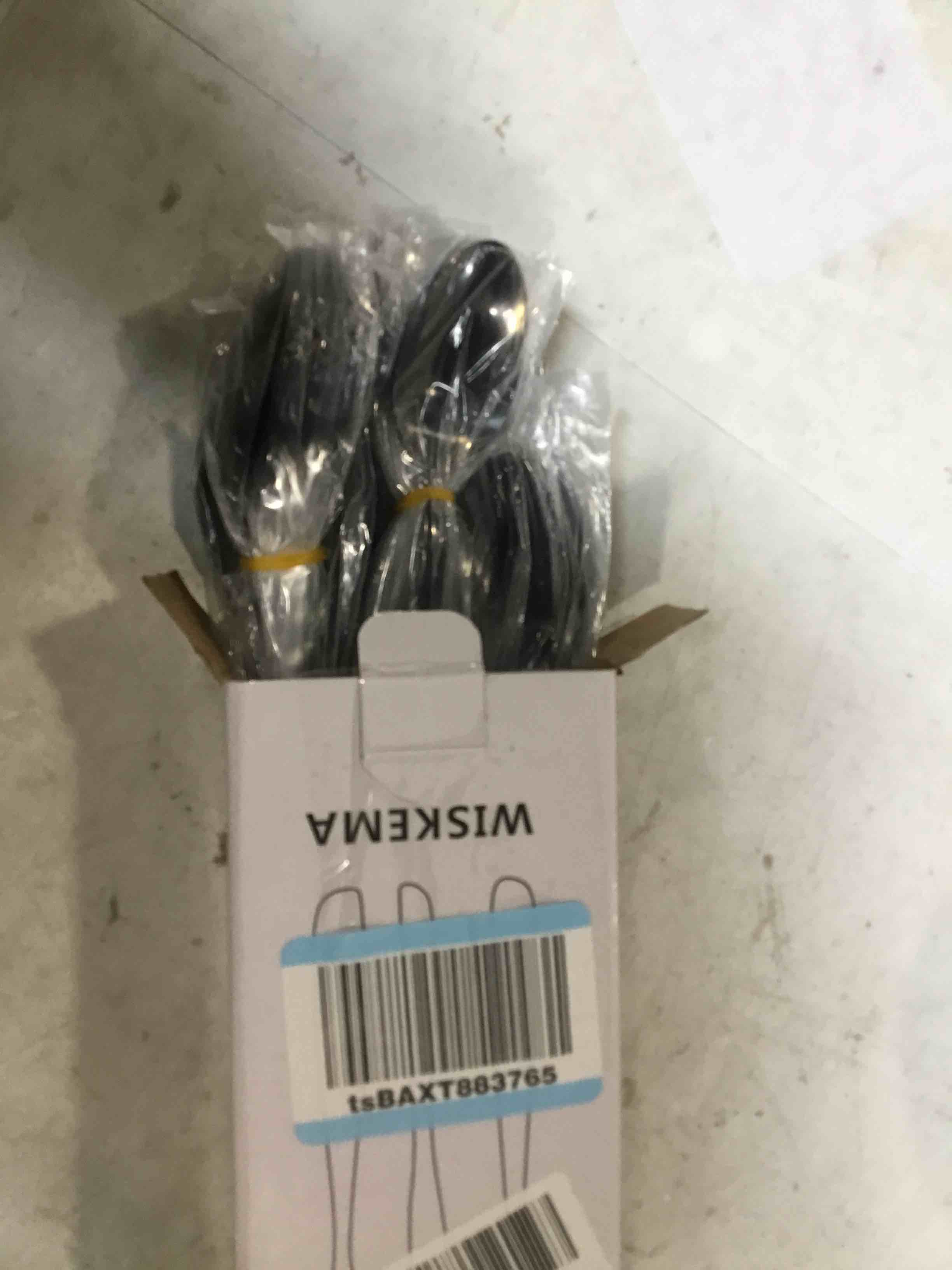 https://s3.amazonaws.com/lotting-images-prod/bidfta/BRN2227374_1738173194535.jpeg