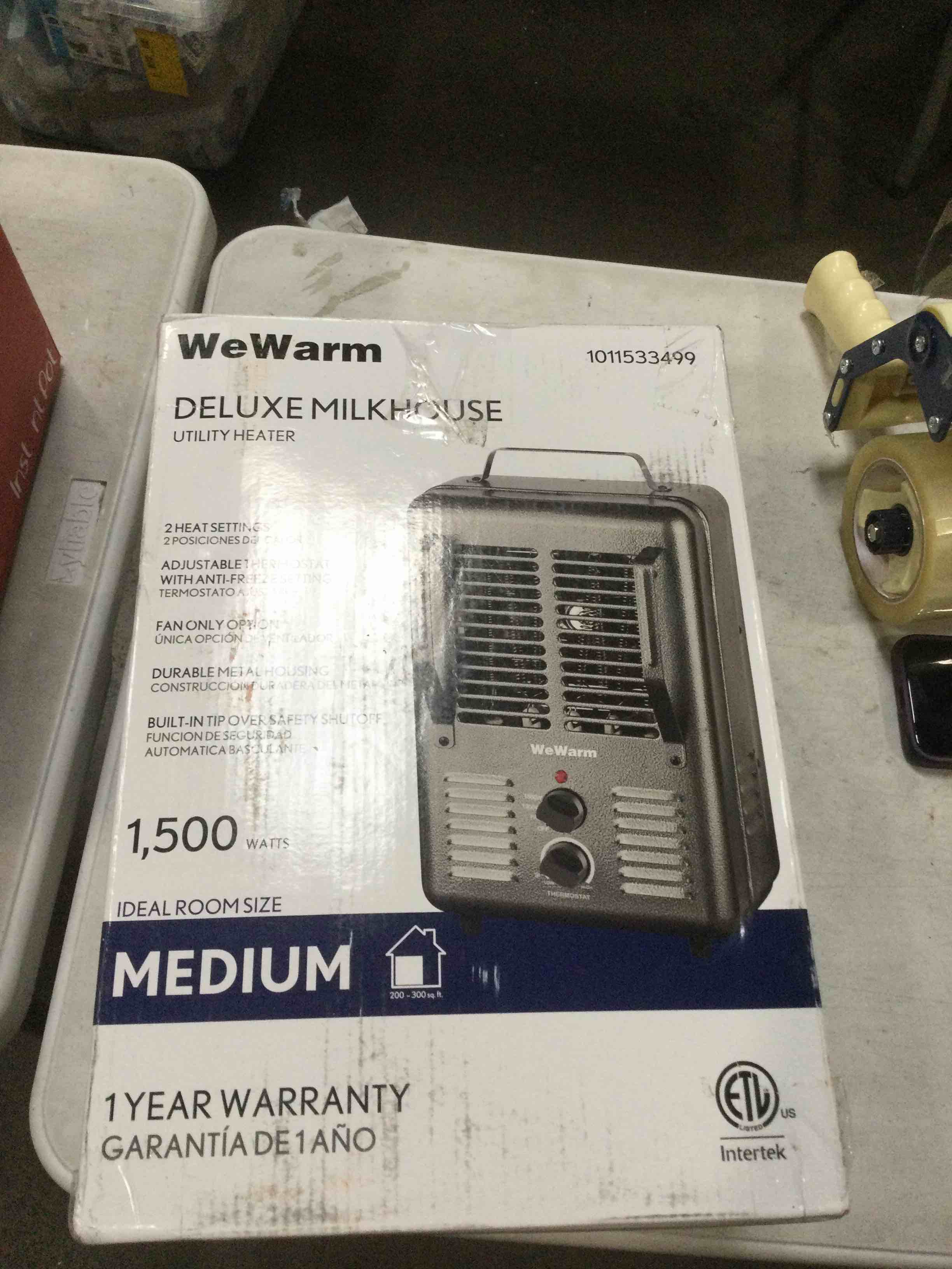 https://s3.amazonaws.com/lotting-images-prod/bidfta/BRN2227786_1738608942544.jpeg