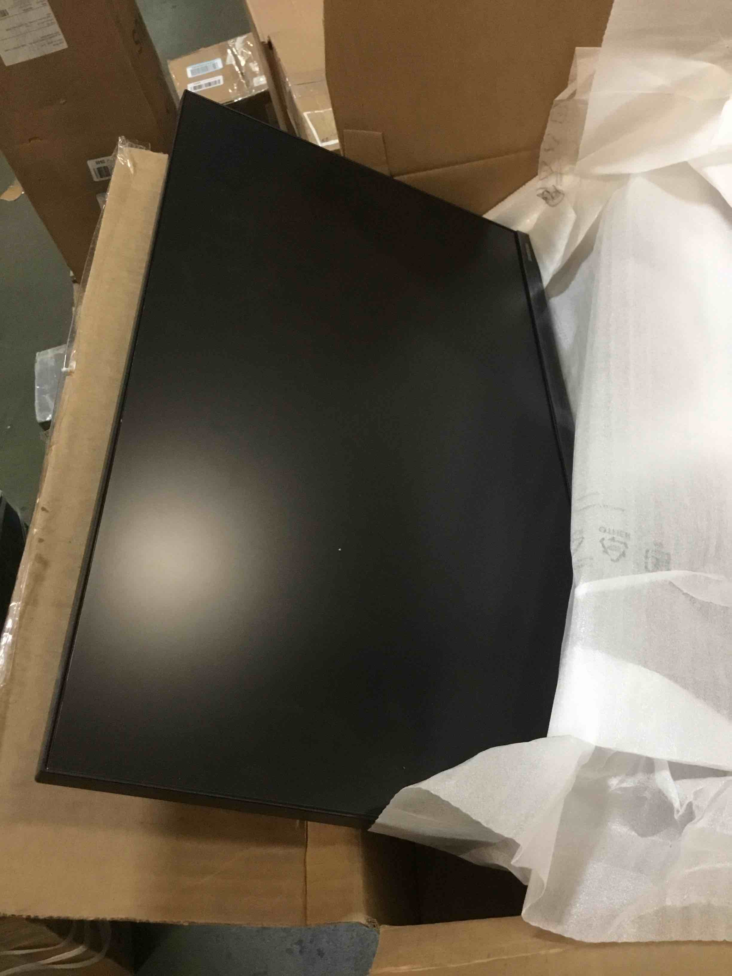 https://s3.amazonaws.com/lotting-images-prod/bidfta/BRN2233363_1738770083564.jpeg