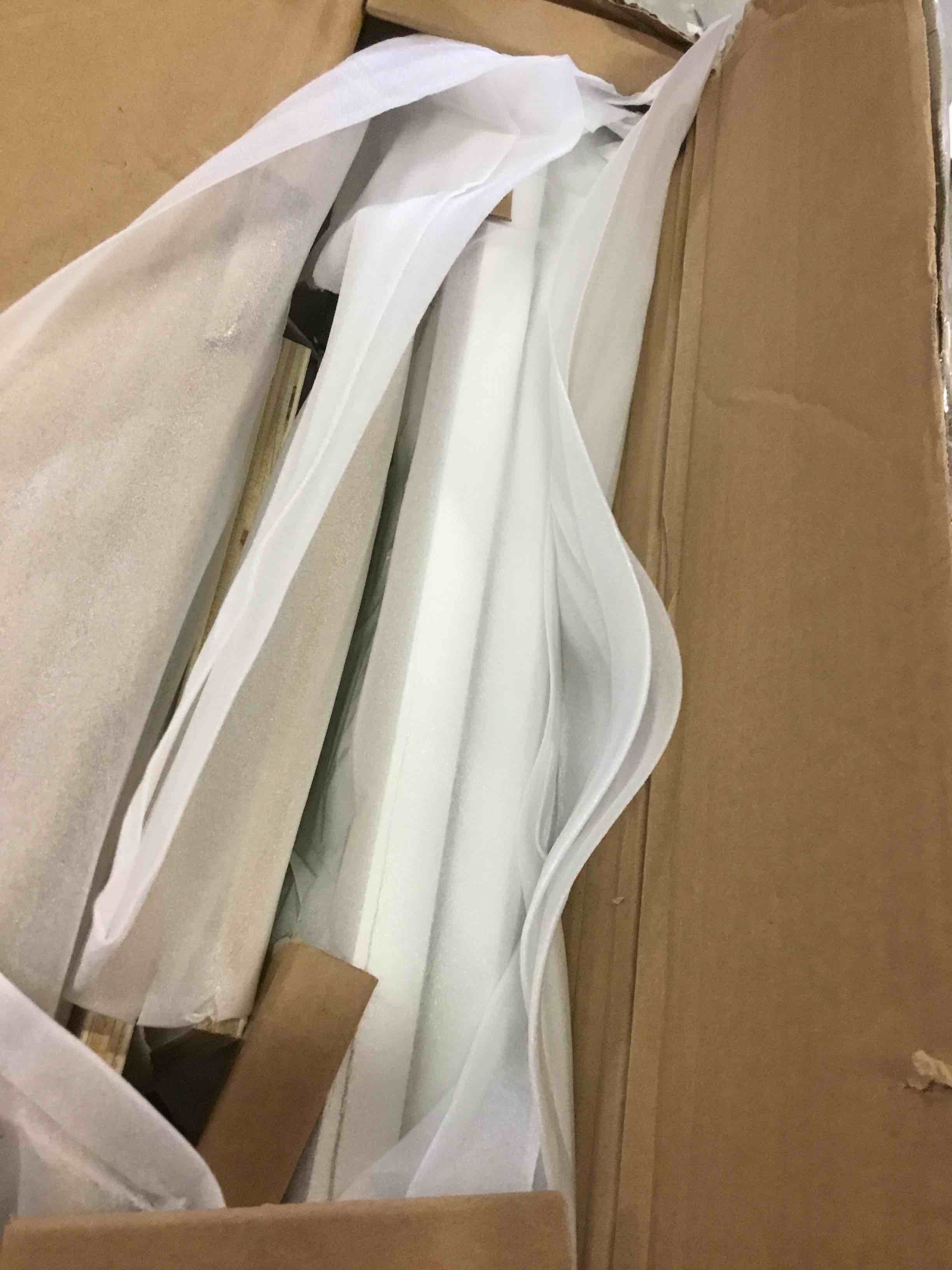 https://s3.amazonaws.com/lotting-images-prod/bidfta/BRN2233938_1738955699132.jpeg