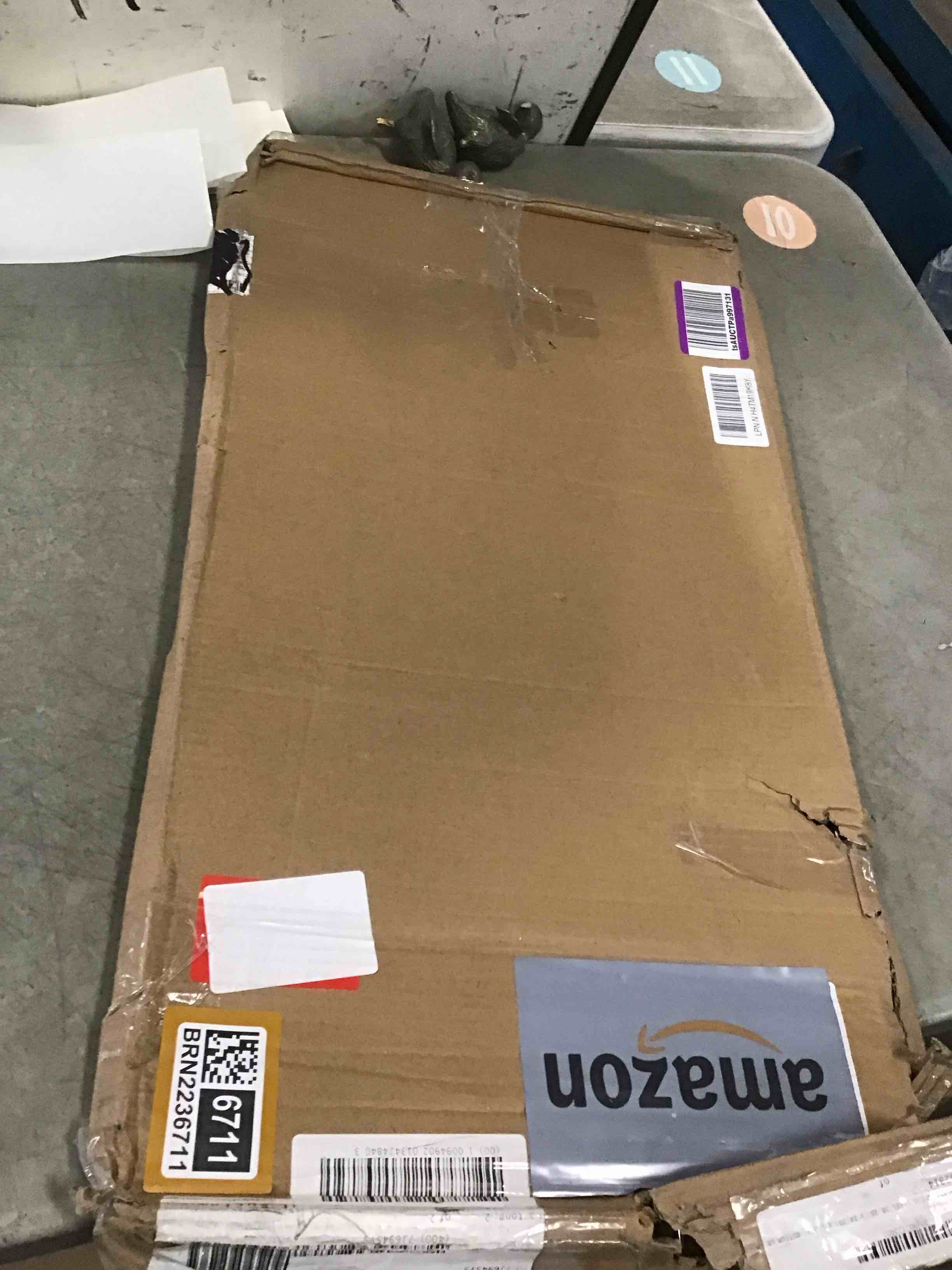 https://s3.amazonaws.com/lotting-images-prod/bidfta/BRN2236711_1740597612360.jpeg