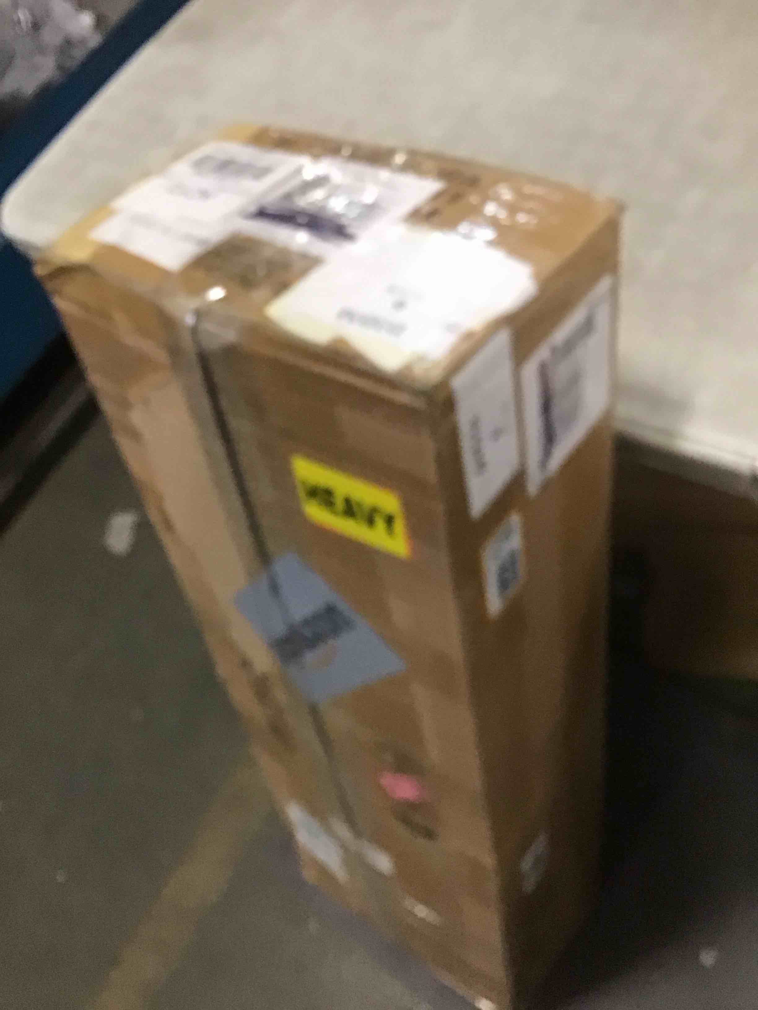 https://s3.amazonaws.com/lotting-images-prod/bidfta/BRN2237273_1741019485955.jpeg