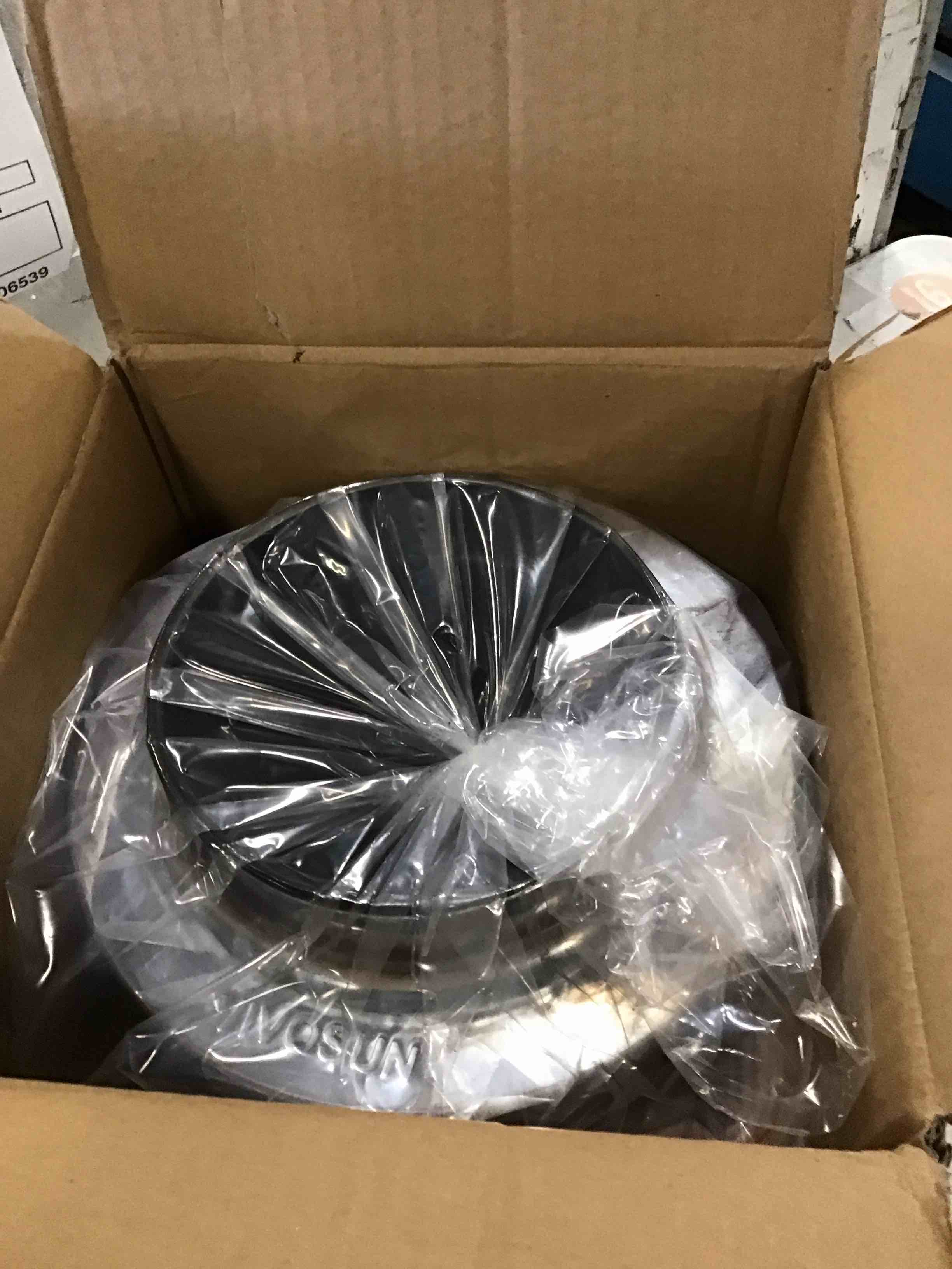 https://s3.amazonaws.com/lotting-images-prod/bidfta/BRN2238511_1741706597947.jpeg