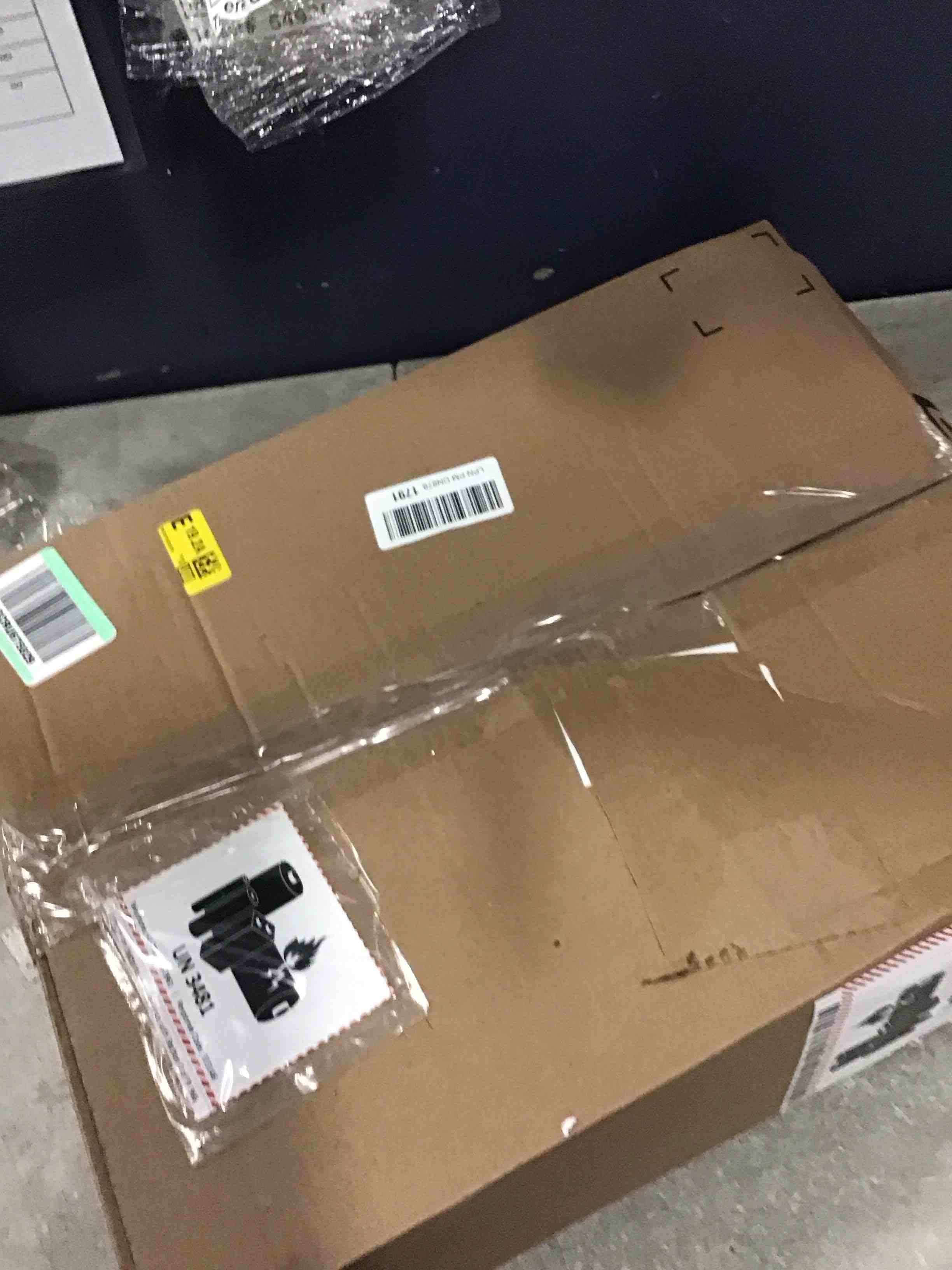 https://s3.amazonaws.com/lotting-images-prod/bidfta/BRN2239061_1739475999522.jpeg
