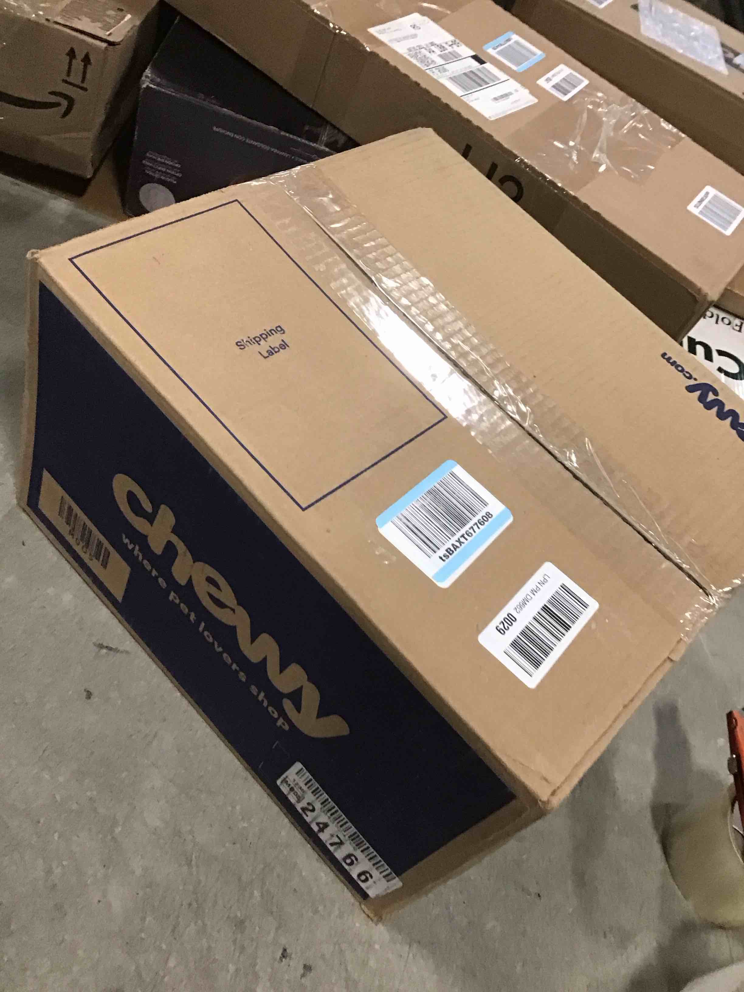 https://s3.amazonaws.com/lotting-images-prod/bidfta/BRN2239563_1739972673882.jpeg
