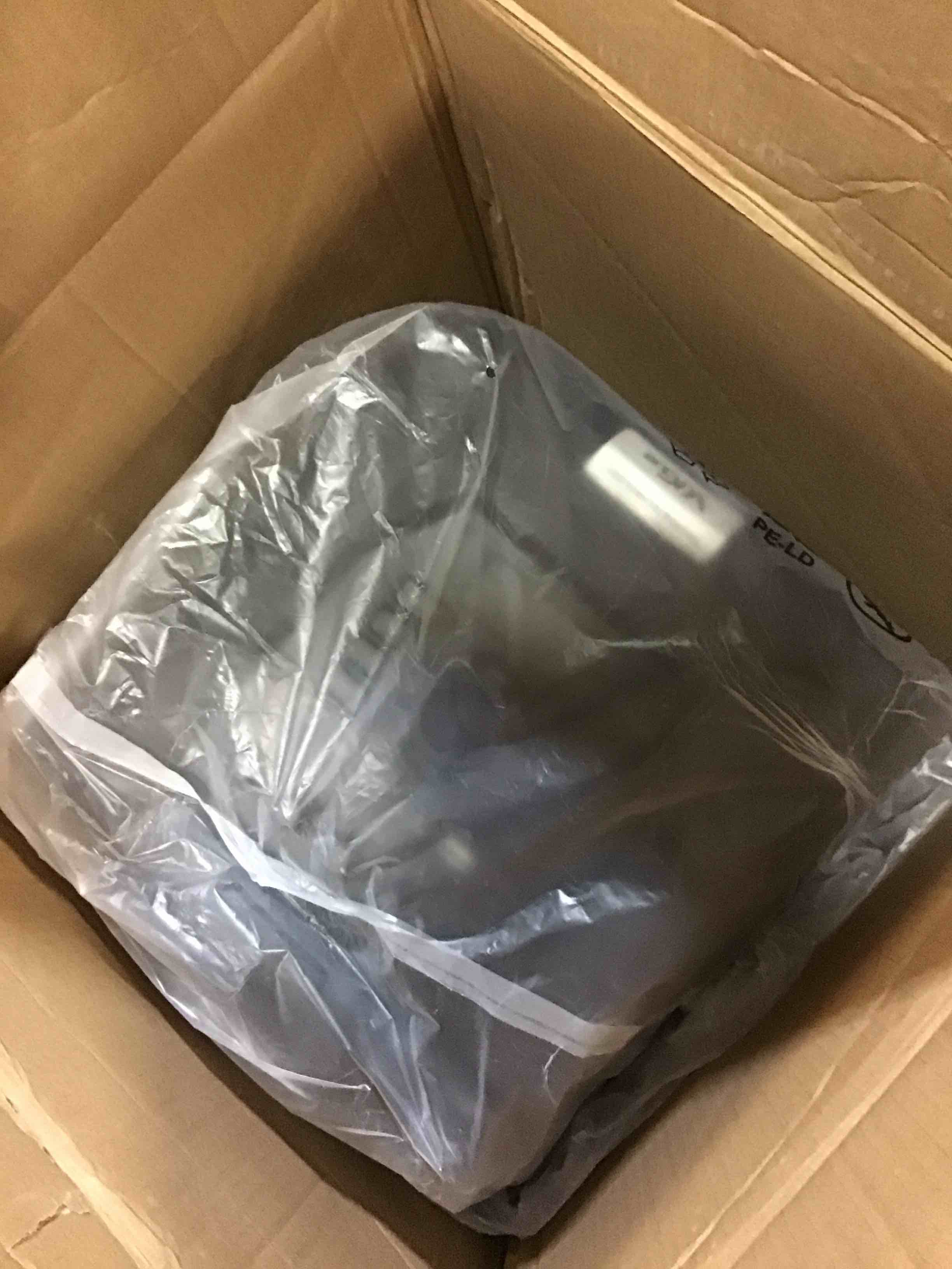 https://s3.amazonaws.com/lotting-images-prod/bidfta/BRN2240821_1740576935844.jpeg