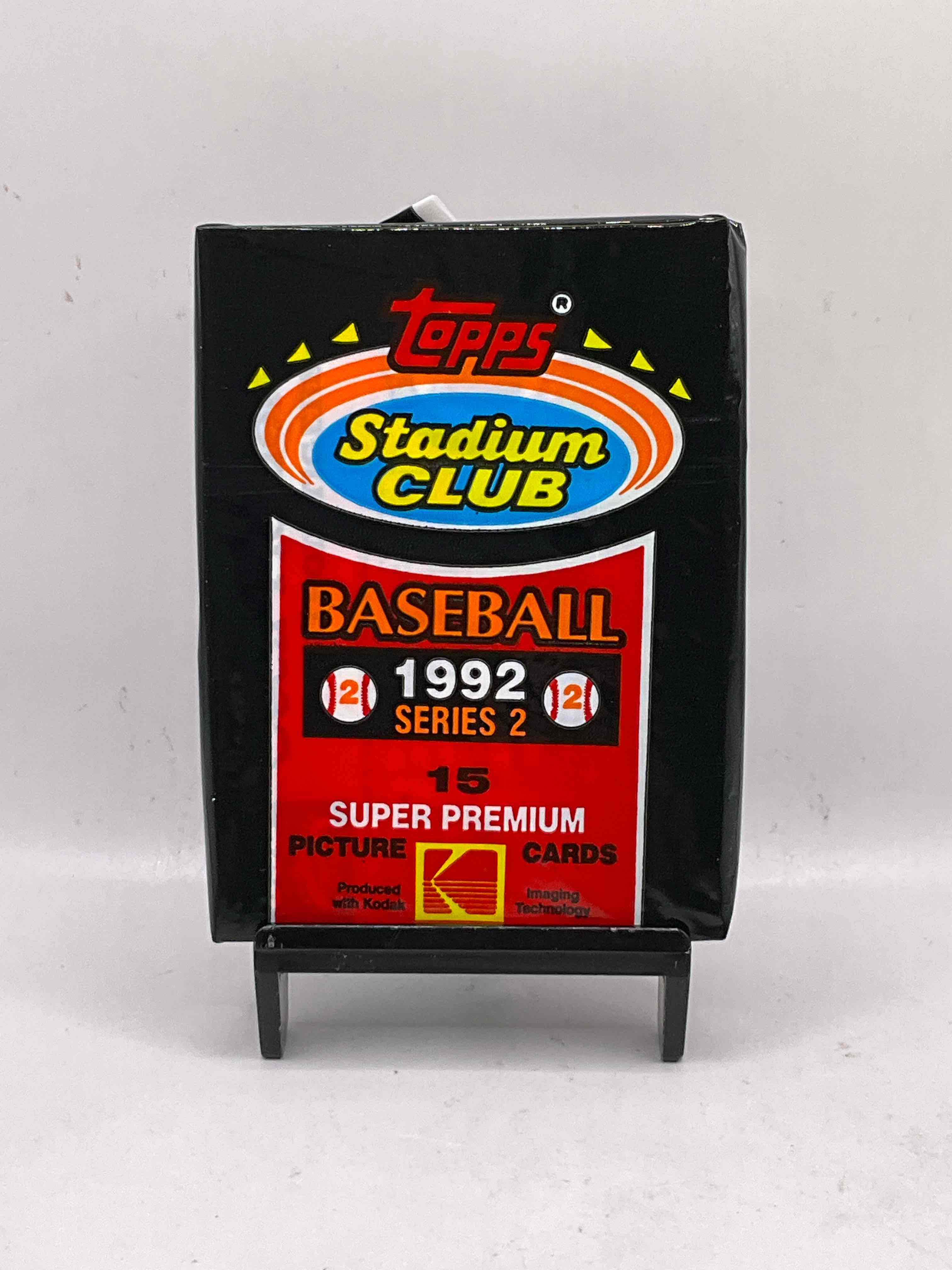 Series TWO! Ken Griffey Jr!? Topps Stadium Club 1992 Unopened Packs, Straight From Box. Search For Big Names, Ken Griffey Jr, Nolan Ryan, Rickey Henderson & So Many More! Some Of These Cards Can Be Worth Big $$$ 