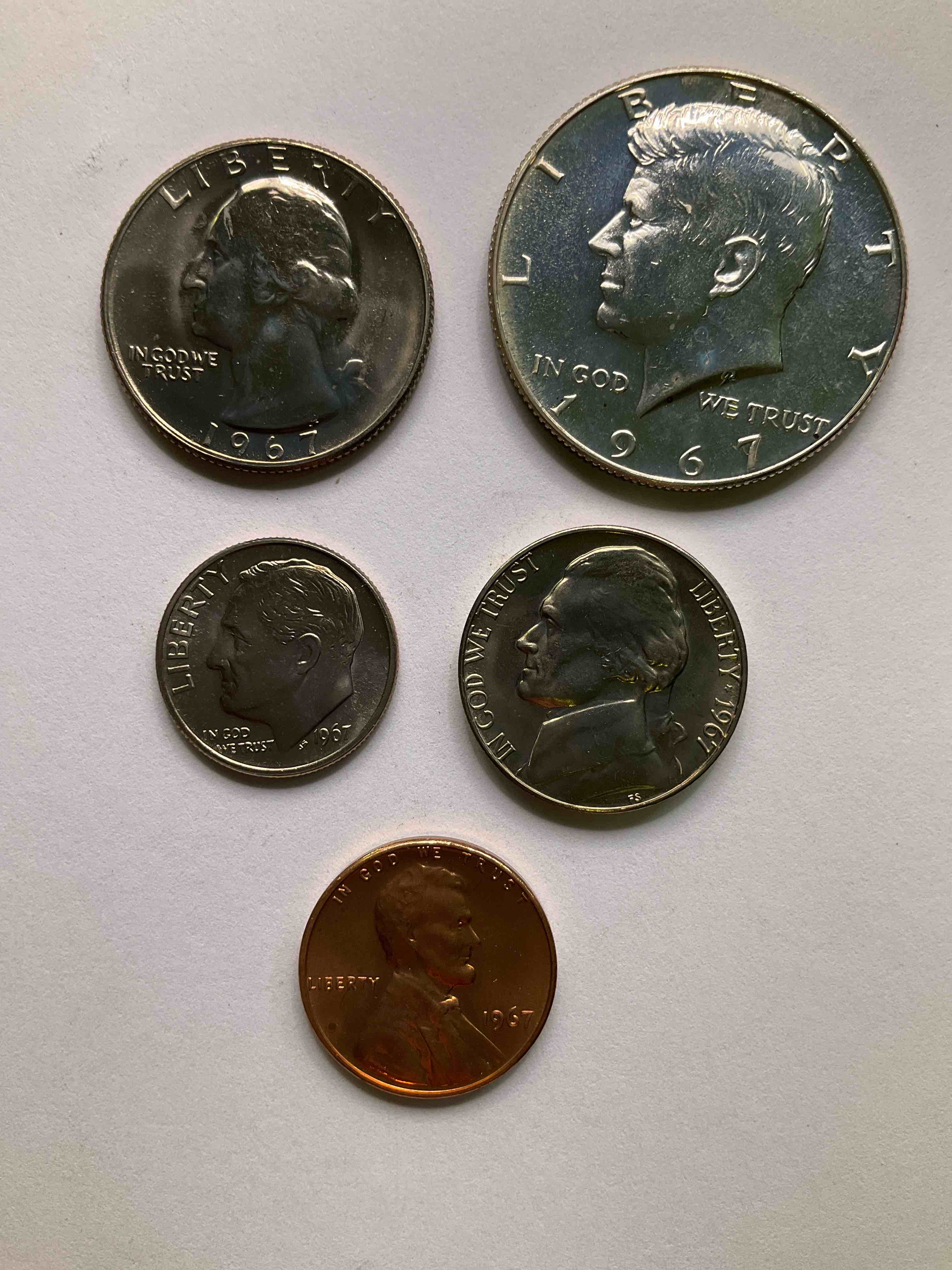 1967 Summer Of Love! Five Uncirculated Coin Mint Set With Silver! Own An Awesome Piece Of History In This 1967 "Summer Of Love" U.S. Coins! Half Dollar, Quarter, Nickel, Penny & Dime! Coins Feature Each Coin Minted In 1967, To Include A 40% Silver Kennedy Half Dollar! Own A Cool Piece Of History!
